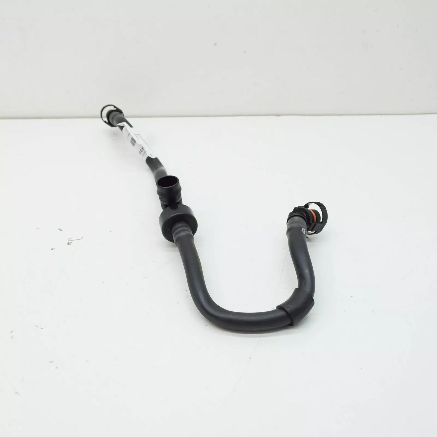 NEW BMW 5 G30 SUCTION JET PUMP WIT LINE 13907935187 7935187 ORIGINAL