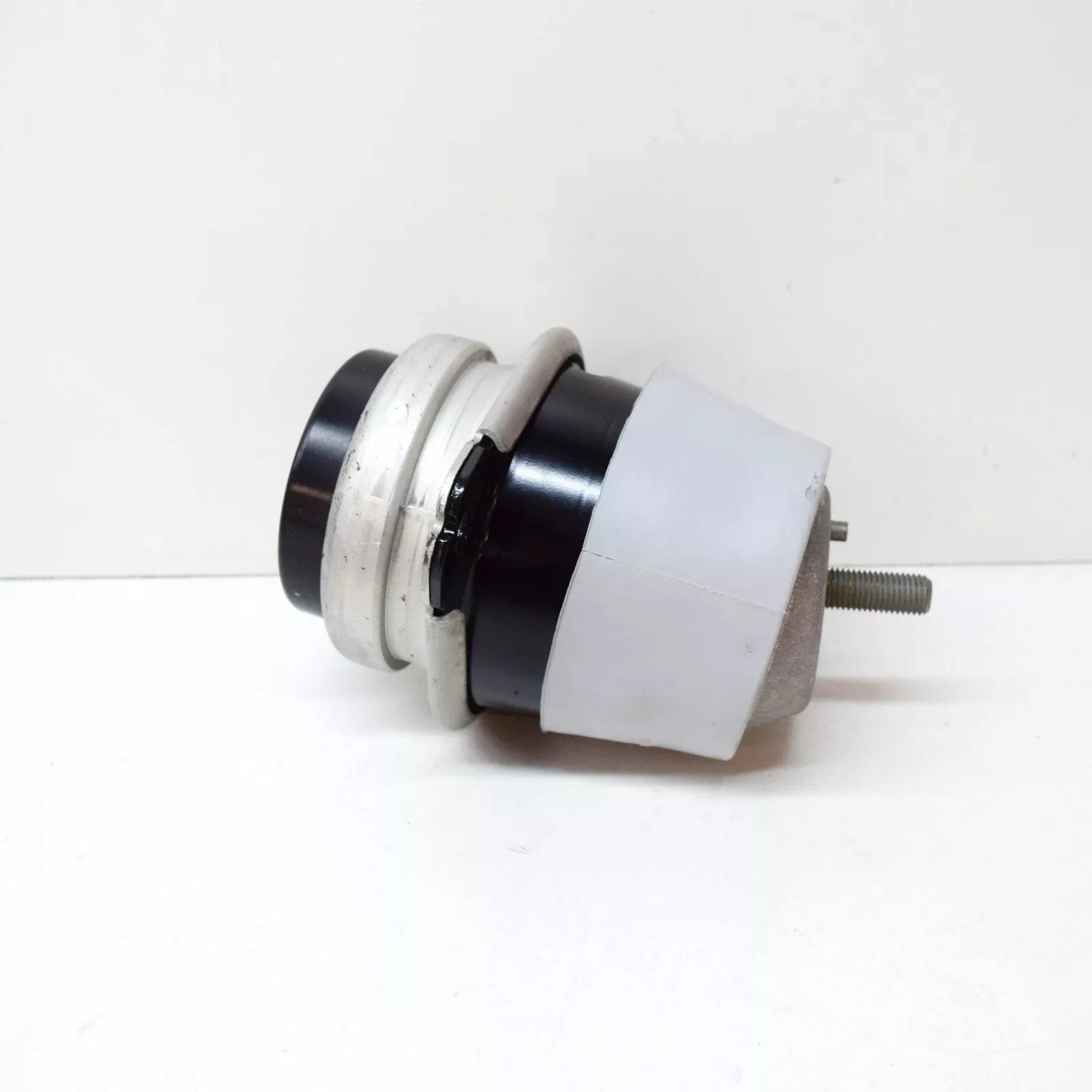 NEW AUDI Q7 4L ENGINE MOUNT 7L8199131A 3.0 PETROL 245KW ORIGINAL