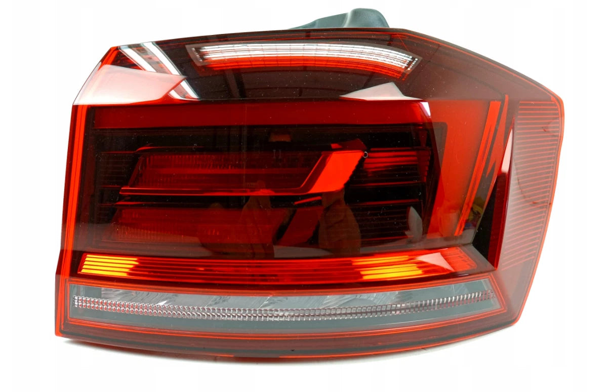 NEW VW GOLF SPORTSVAN MK7 REAR RIGHT OUTER LED TAILLIGHT 510945096AD ORIGINAL