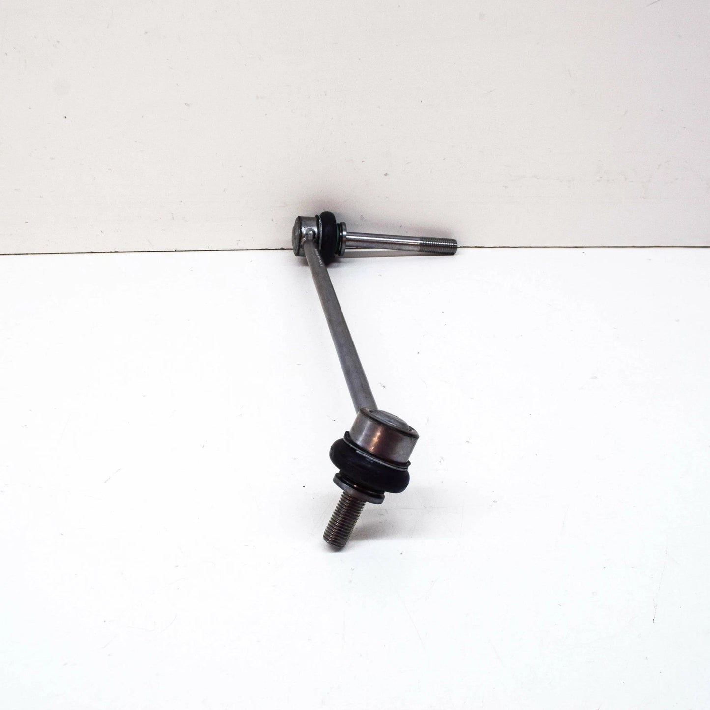 NEW BMW X5 G05 FRONT LEFT STABILIZER SUPPORT LINK 31356881807 ORIGINAL