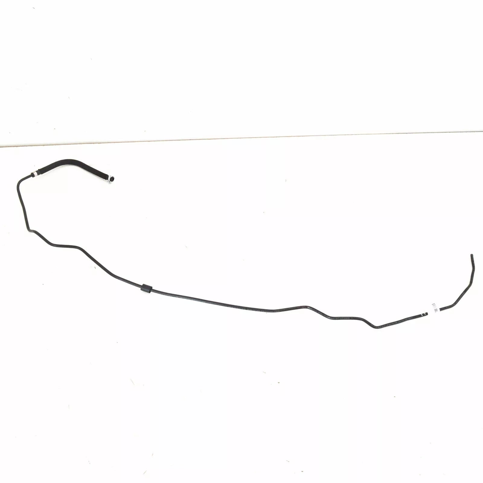 NEW MERCEDES-BENZ C-CLASS W205 ENGINE COOLANT HOSE A2058302602 ORIGINAL