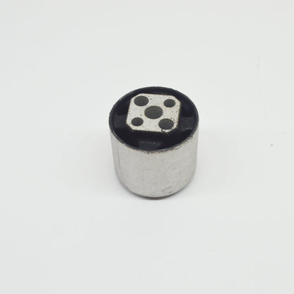 NEW AUDI Q7 4L CONTROL ARM BUSH 7L6525337 ORIGINAL