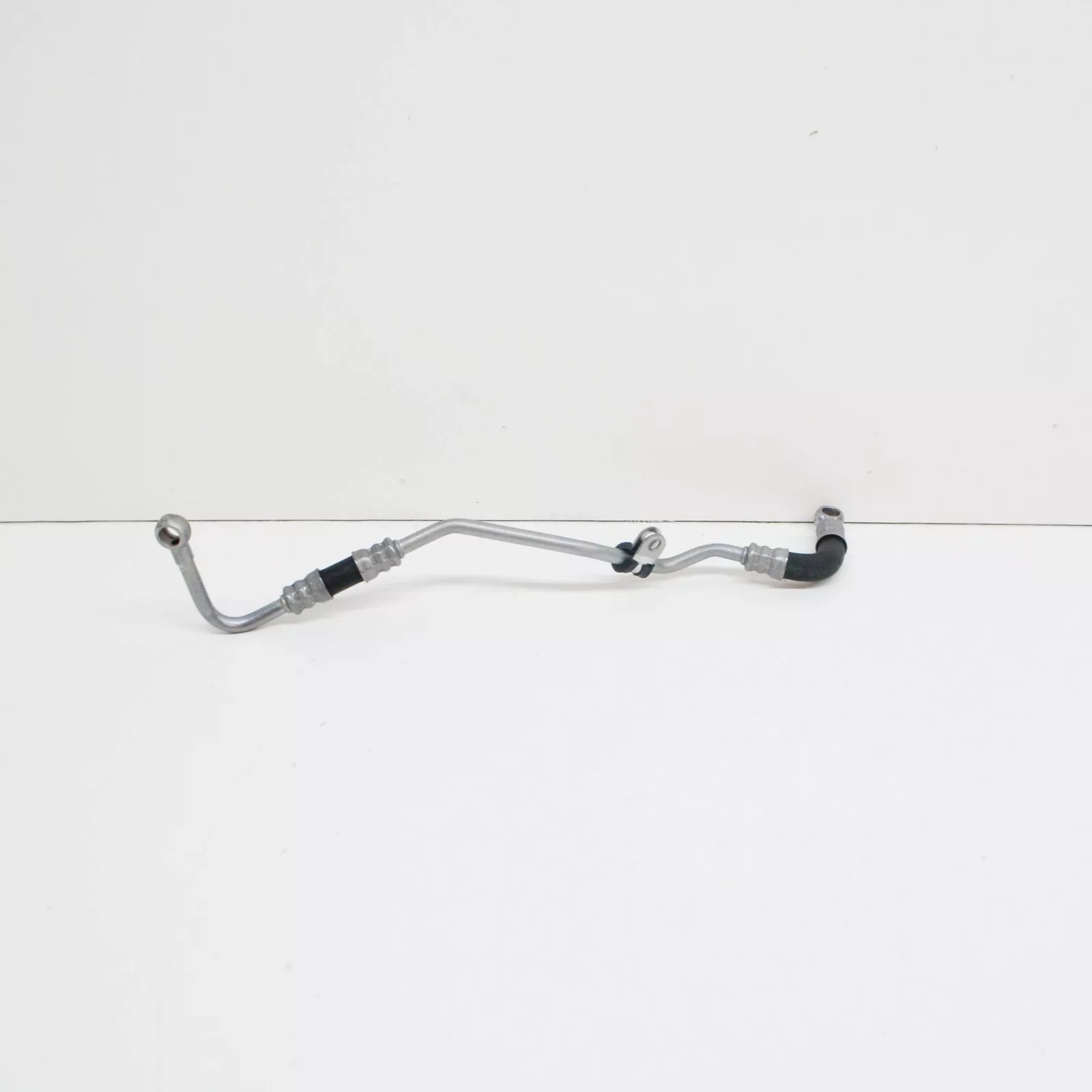 NEW BMW 5 E60 TURBOCHARGER OIL SUPPLY PIPE 11427795970 7795970 ORIGINAL