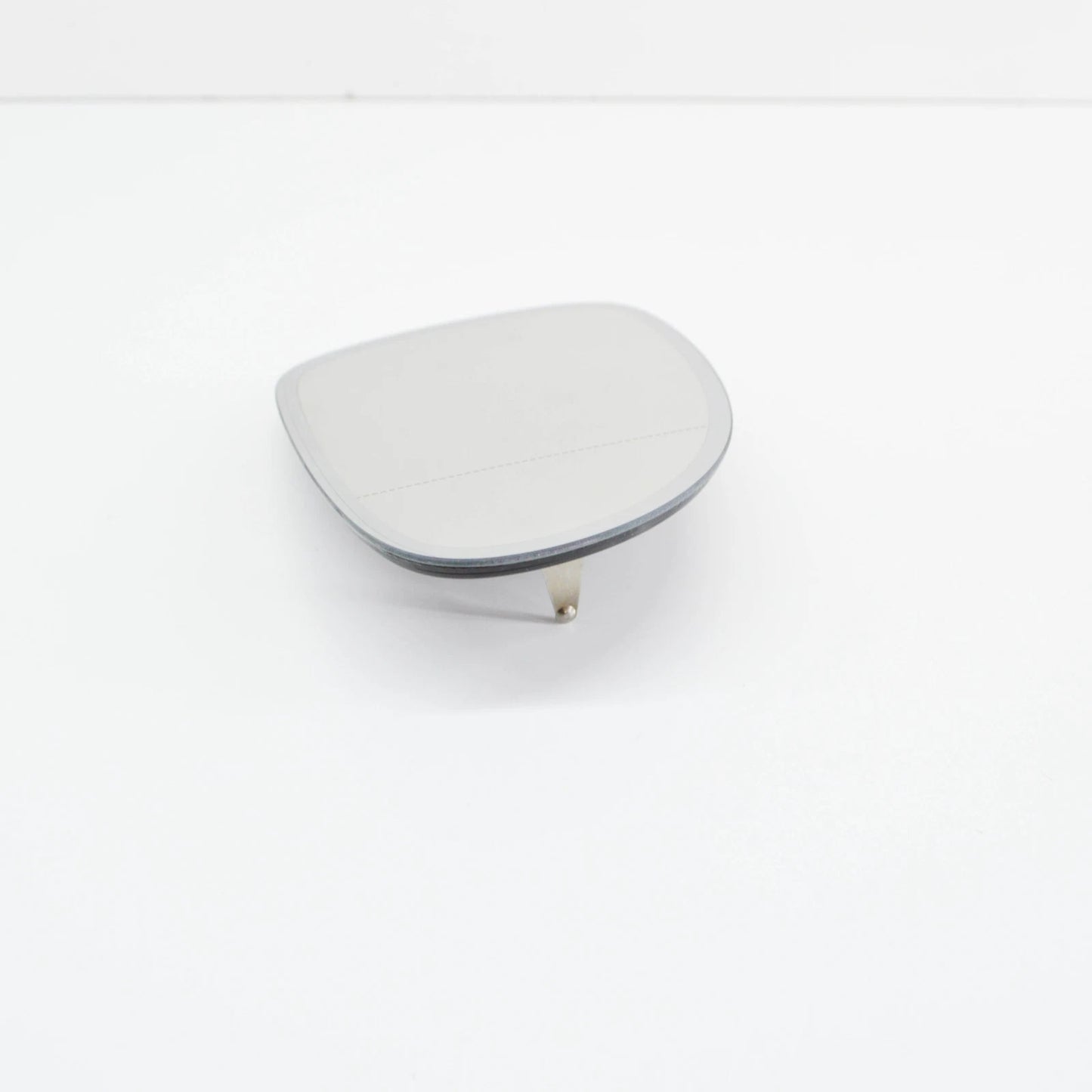 NEW VW GOLF V 1K MK5 FRONT RIGHT DOOR MIRROR GLASS RHD 5M0857522J ORIGINAL