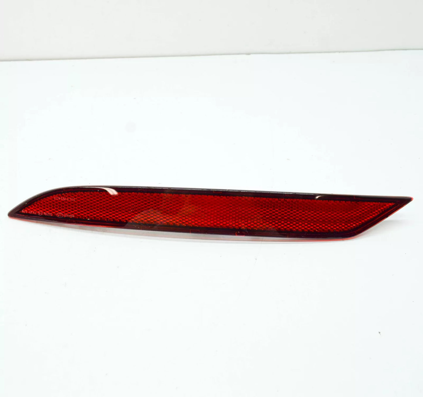 NEW VOLKSWAGEN GOLF MK7 REAR LEFT BUMPER REFLECTOR 5G0945105C ORIGINAL