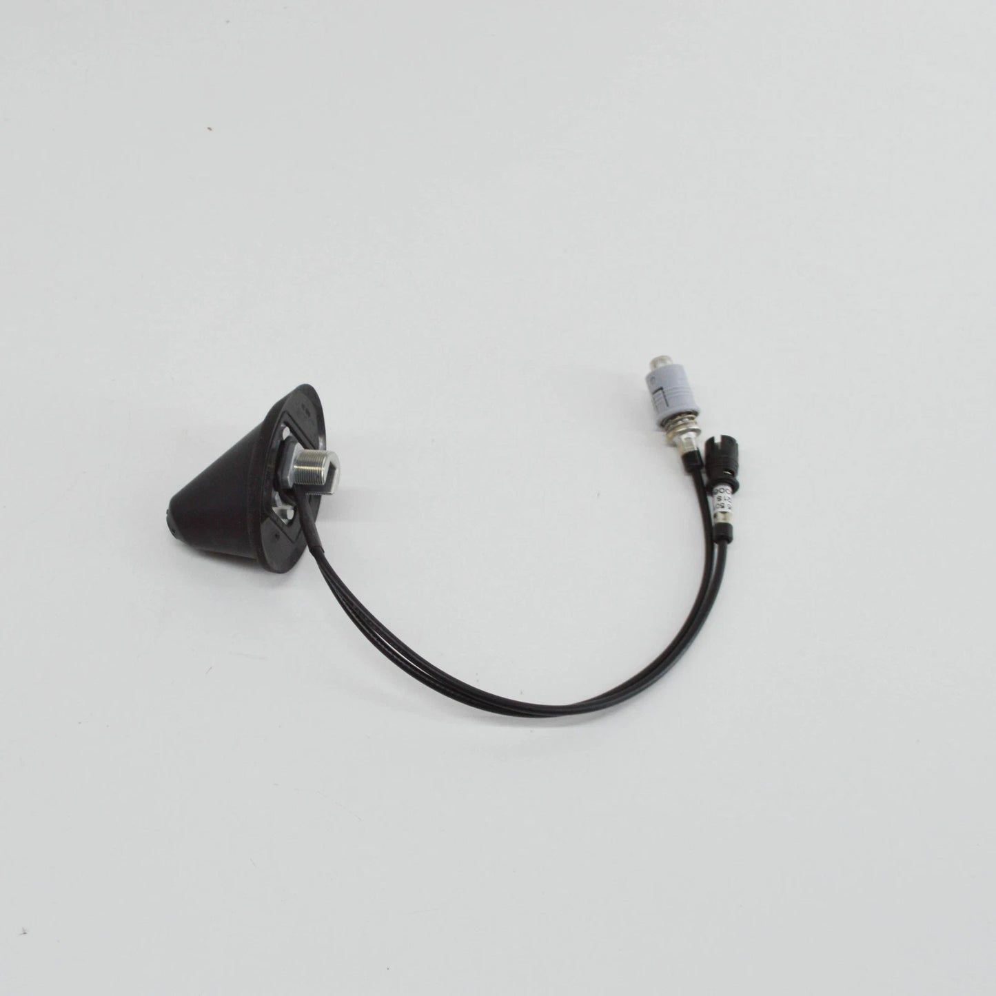 NEW VOLKSWAGEN POLO 9N MK4 AERIAL BASE 1J0035501B ORIGINAL