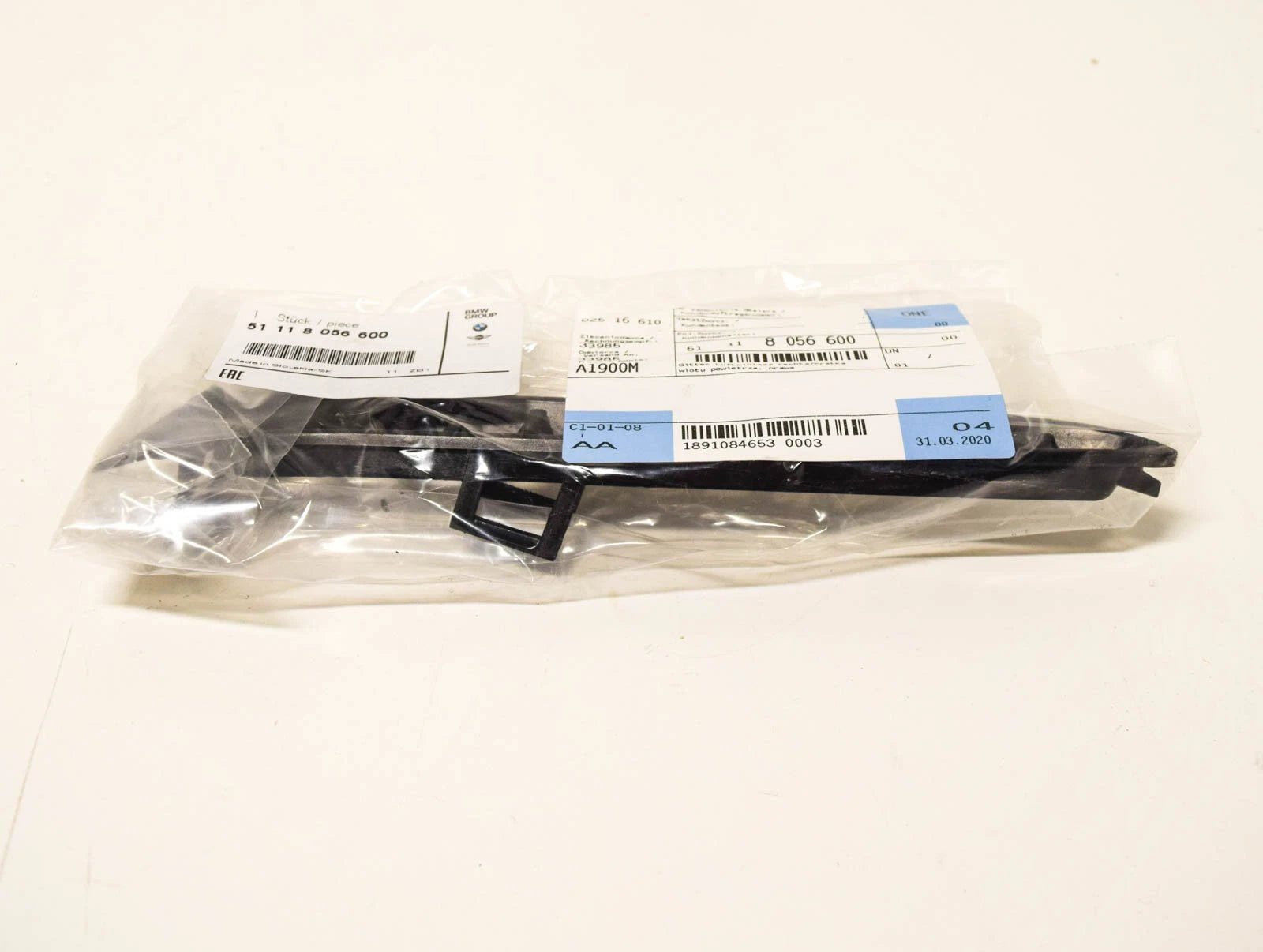 NEW BMW M4 F82 FRONT BUMPER RIGHT AIR INLET GRILLE 51118056600 ORIGINAL