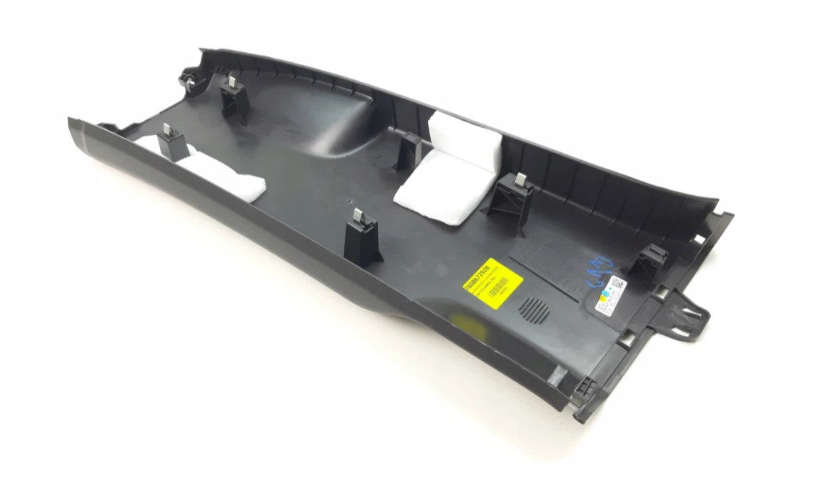 NEW VW TOUAREG CR MK3 RIGHT SIDE B PILLAR LOWER TRIM 760867292C4PK