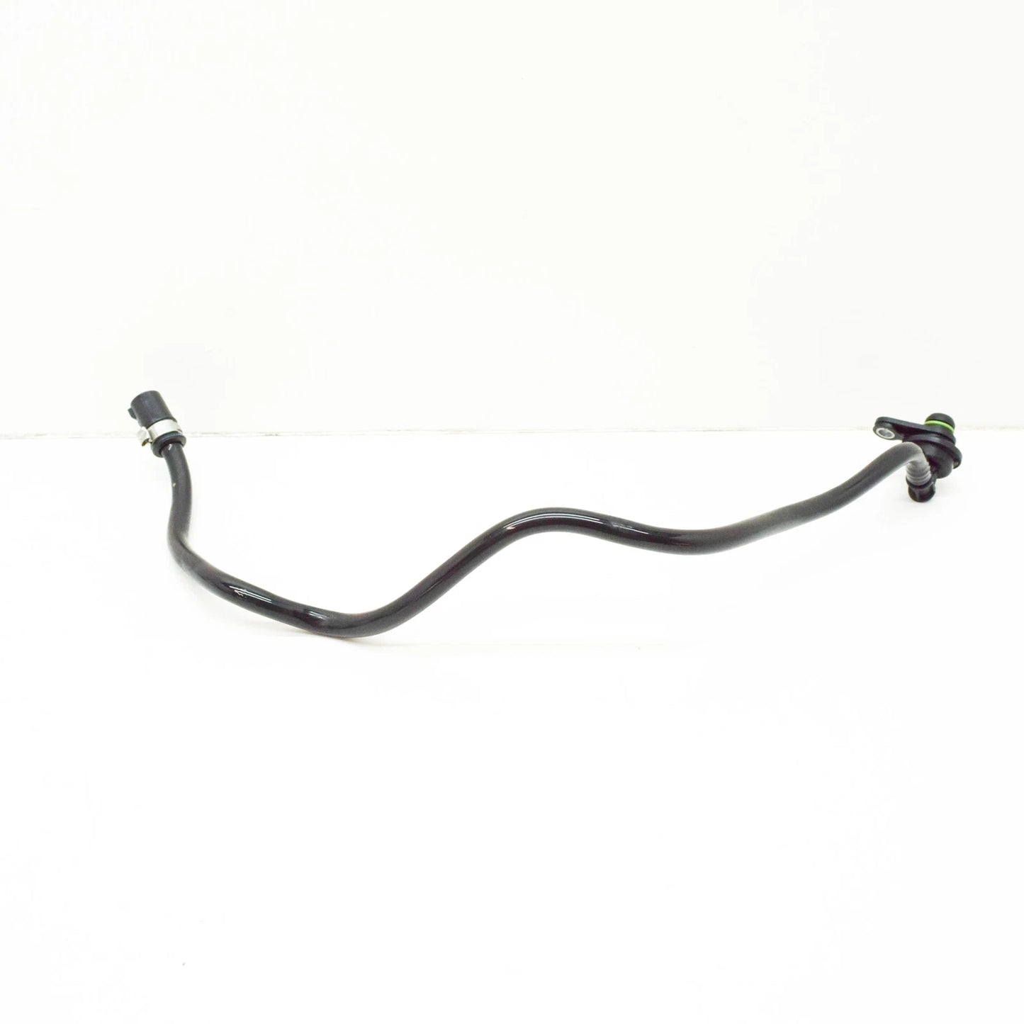 NEW MERCEDES-BENZ GLC X253 CRANKCASE VENT LINE A2740182300 ORIGINAL