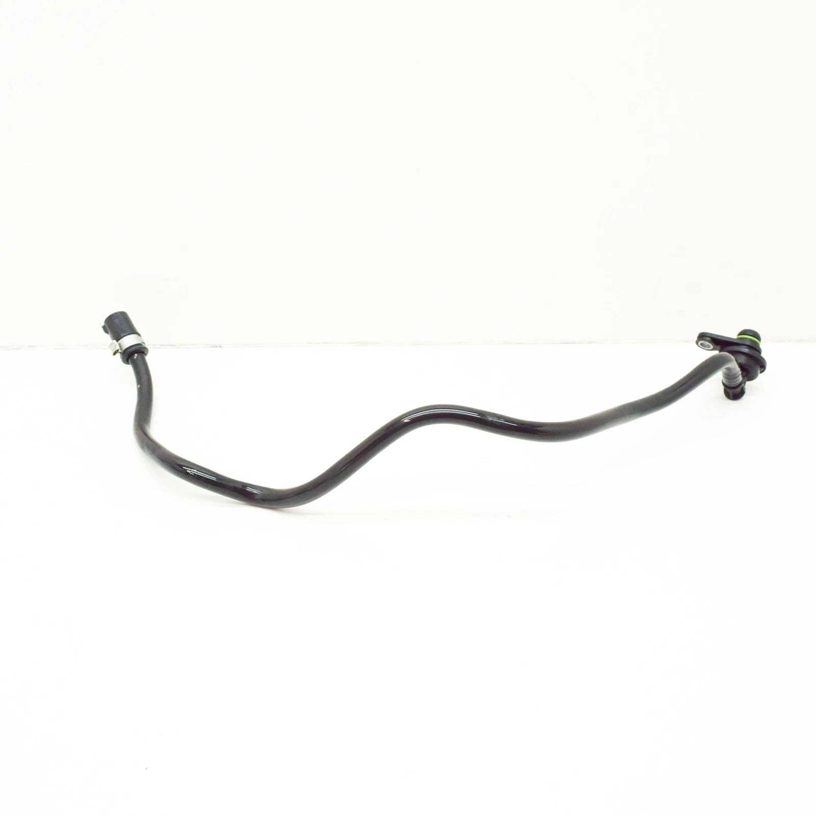 NEW MERCEDES-BENZ GLC X253 CRANKCASE VENT LINE A2740182300 ORIGINAL