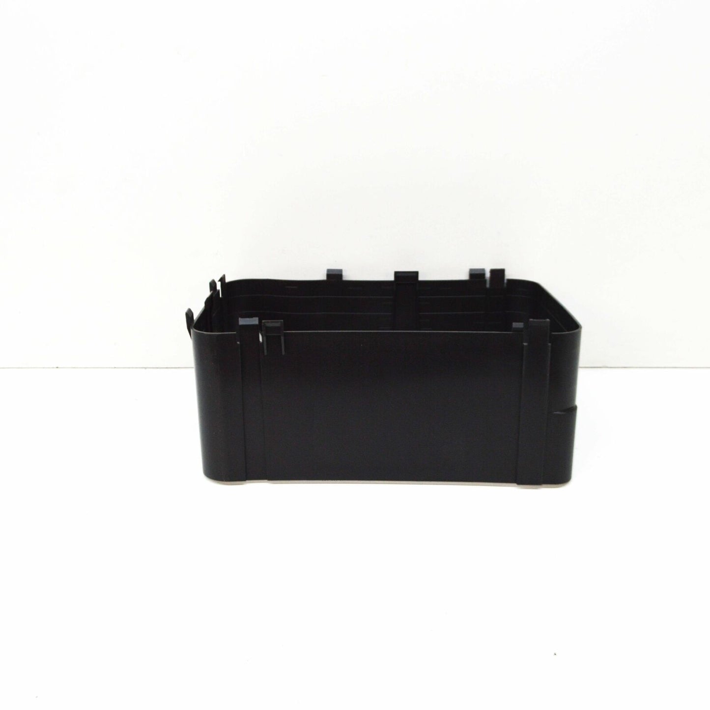 NEW AUDI A3 SPORTBACK 8V BATTERY BOX STONE GUARD 5Q0853931A ORIGINAL