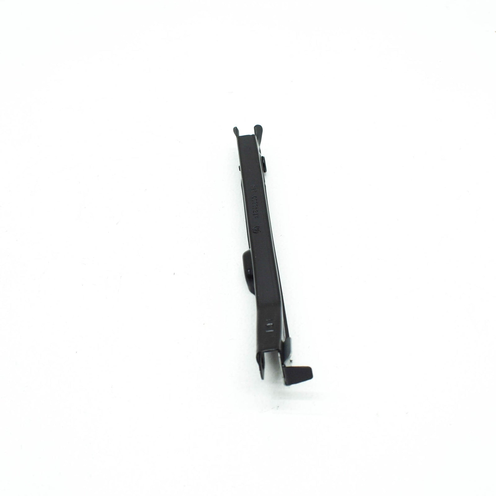 NEW MB ML W164 FRONT BUMPER COVERING TO FENDER RIGHT BRACKET A1648800414