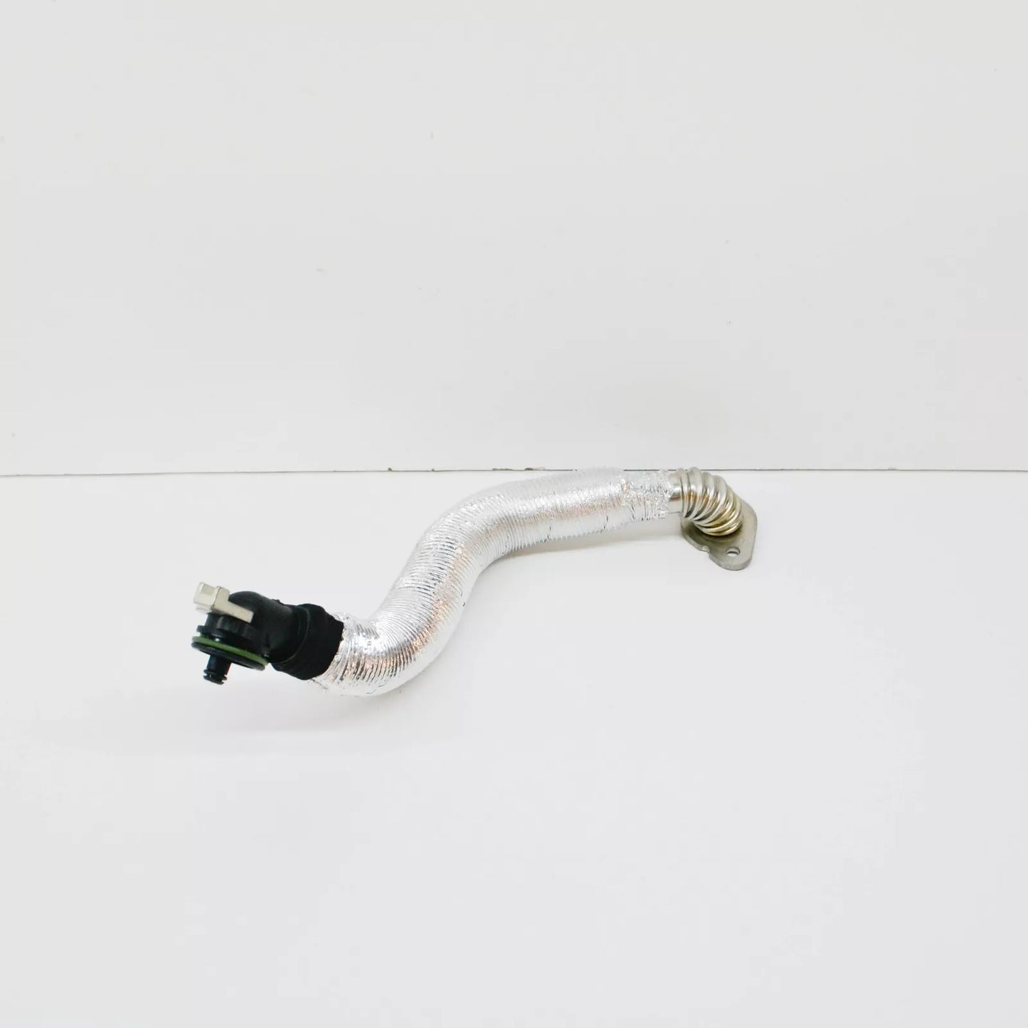NEW AUDI TT RS 8J BREATHER LINE 07K103213E