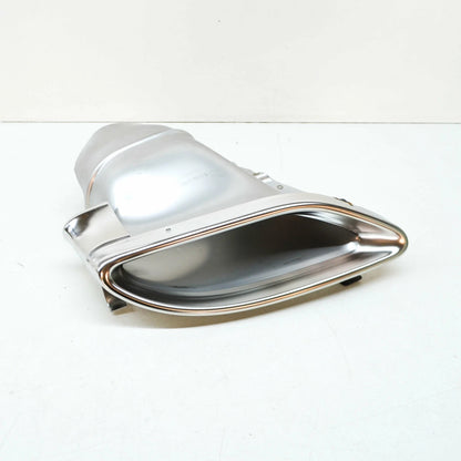 NEW MERCEDES-BENZ E-CLASS S212 RIGHT EXHAUST TIP COVER A2124902827
