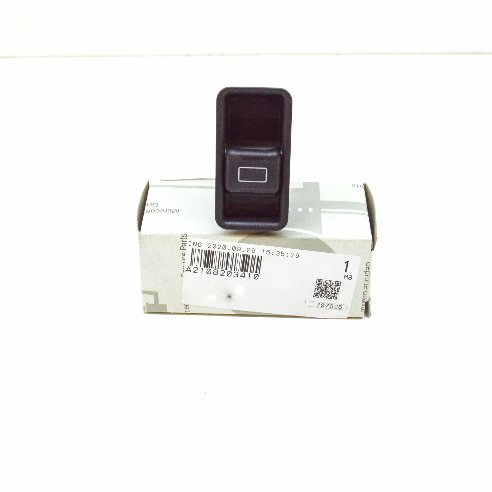 NEW MERCEDES-BENZ E W210 ELECTRIC SLIDING ROOF SWITCH A2108203410 ORIGINAL