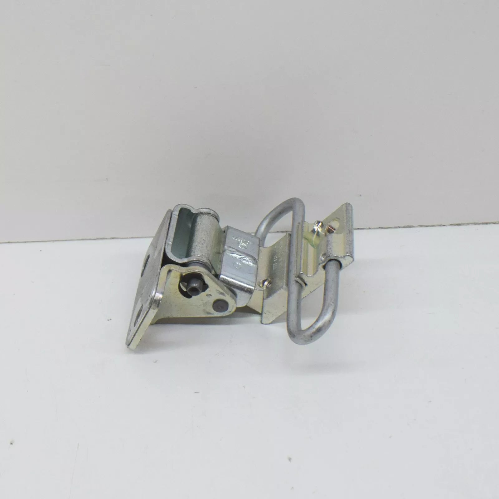 NEW VOLKSWAGEN TOURAN 1T FRONT LEFT DOOR LOWER HINGE 1T0831411C