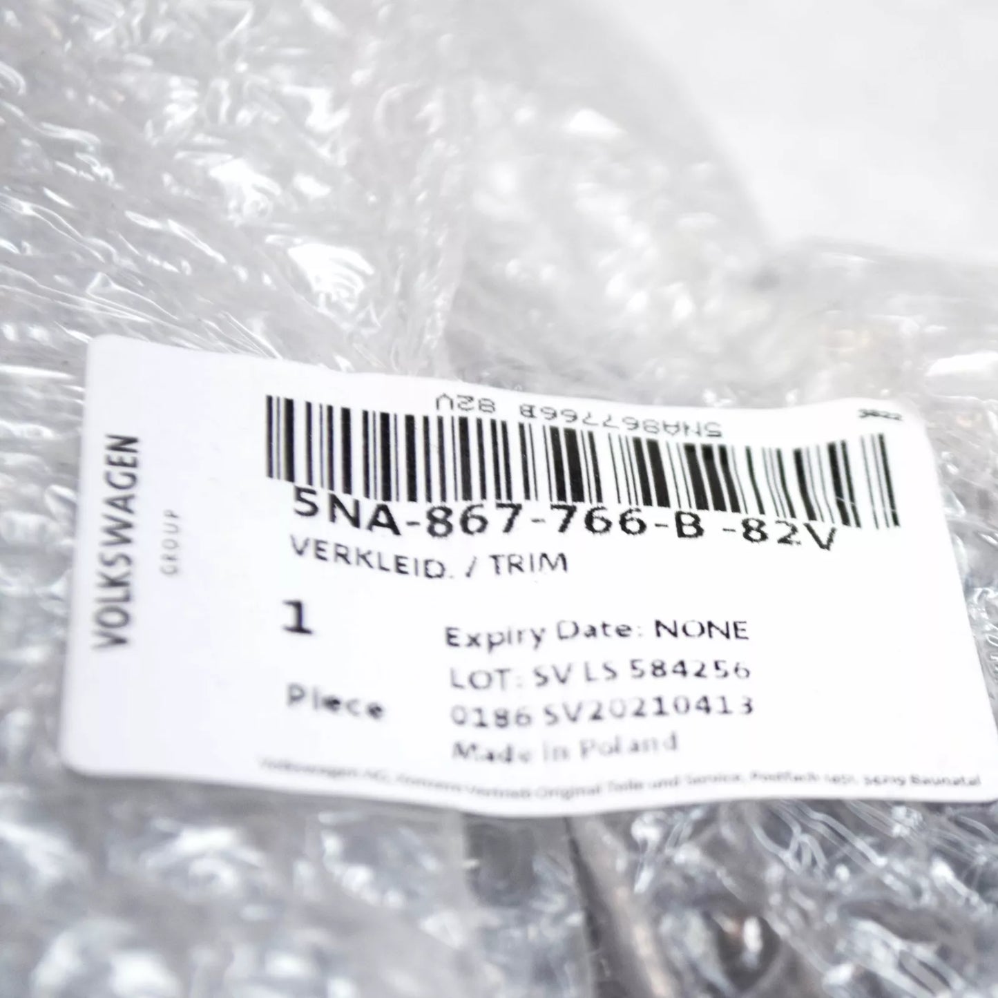 NEW VOLKSWAGEN TIGUAN AD RIGHT WHEEL HOUSING TRIM 5NA867766B82V