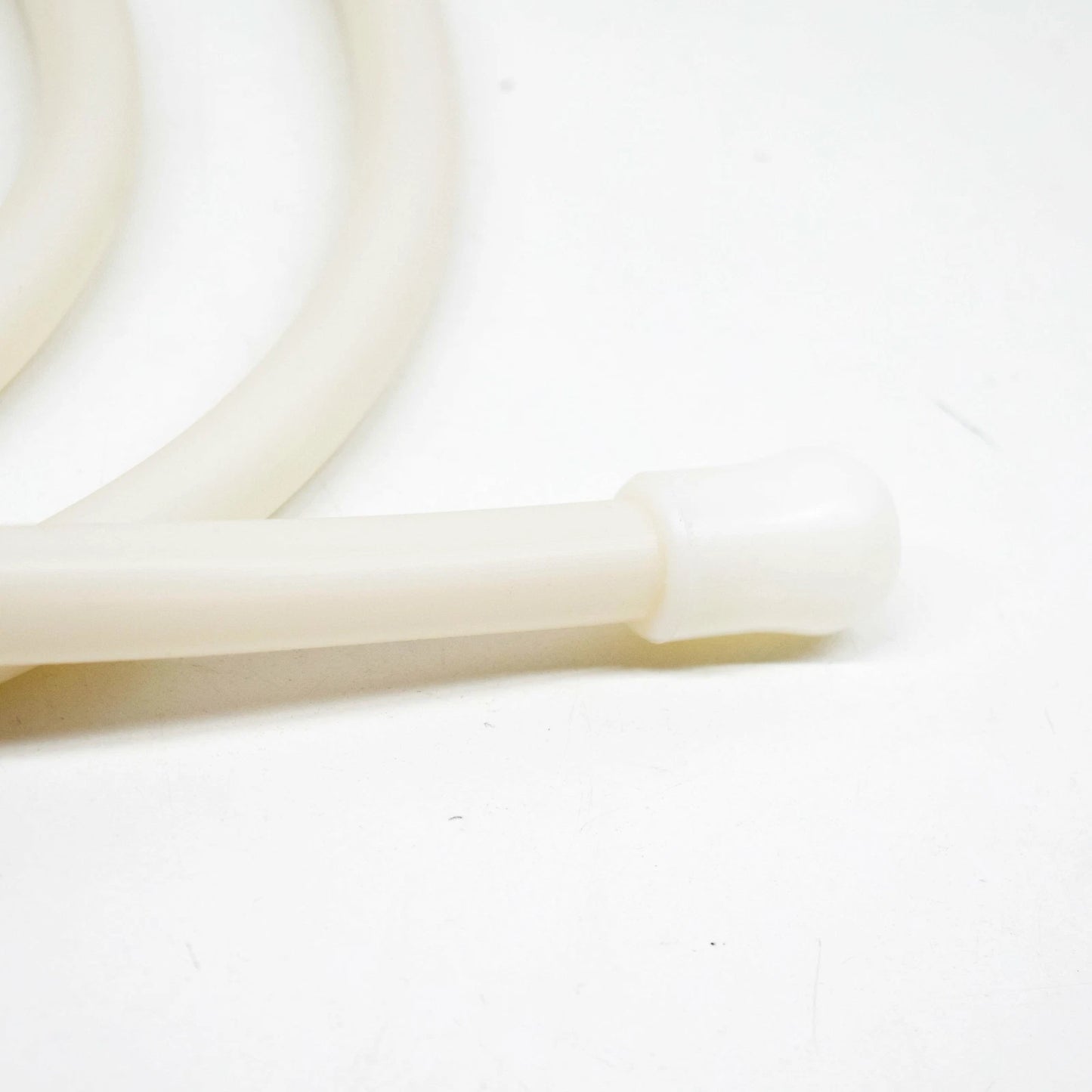 NEW VOLKSWAGEN GOLF MK7 WATER DRAINAGE HOSE 5G0877228 ORIGINAL