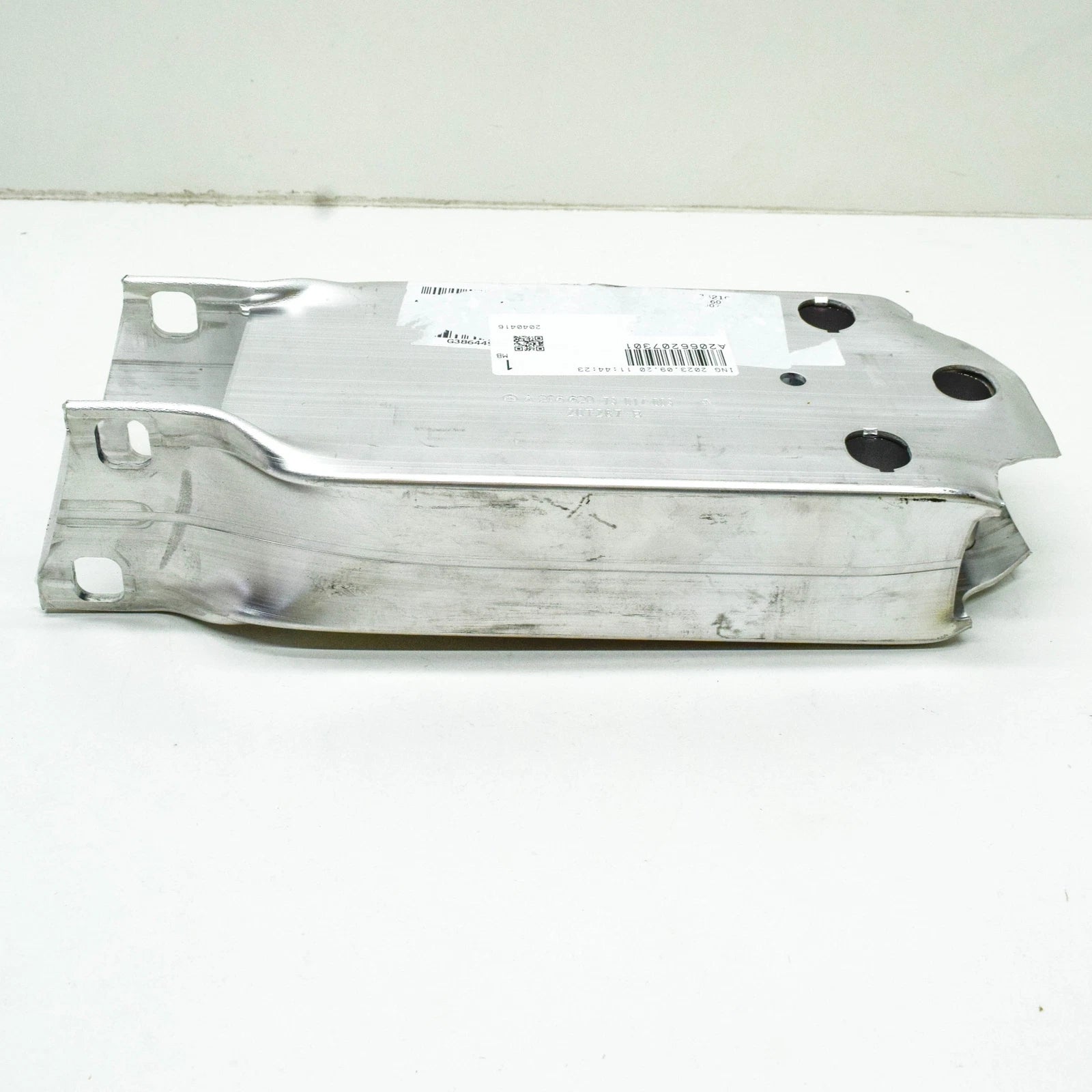 NEW MB C W206 FRONT BUMPER REINFORCEMENT LEFT EXTENSION A2066207301 ORIGINAL