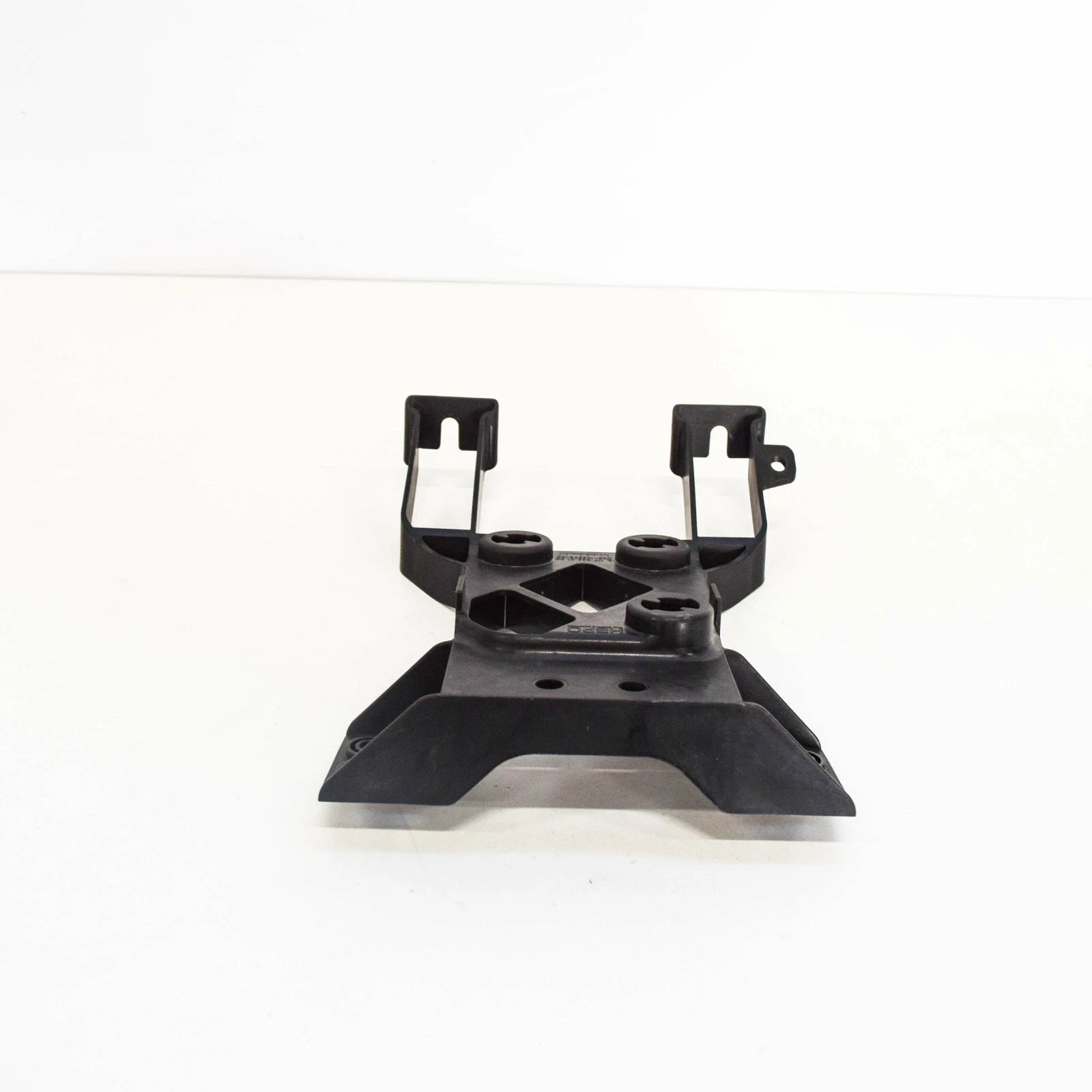 NEW MB CLA C117 ADAPTIVE CRUISE CONTROL SENSOR BRACKET A1176220100 ORIGINAL