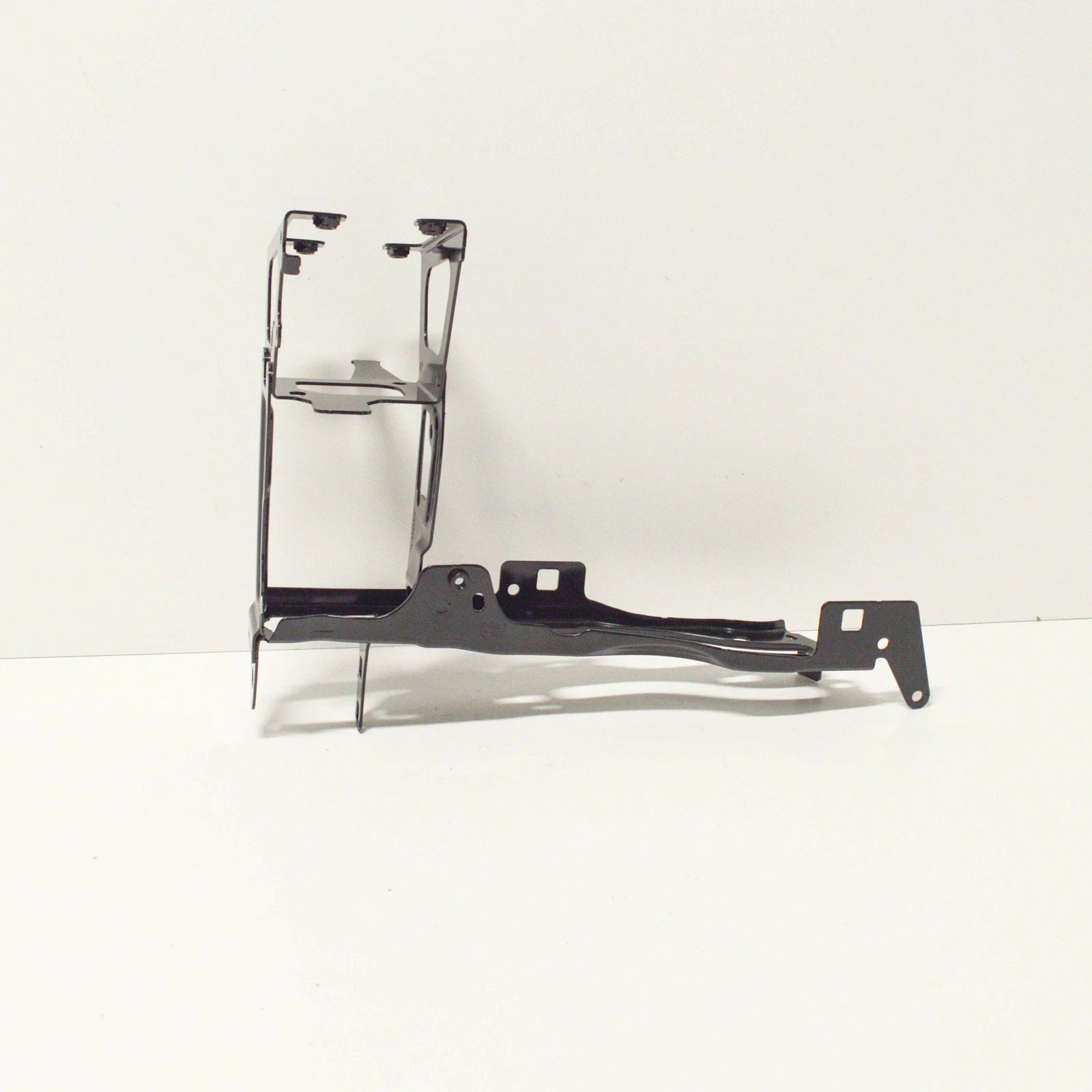 NEW BMW 3 F30 RIGHT SIDE HEADLIGHT BRACKET 51647245792 7245792 ORIGINAL