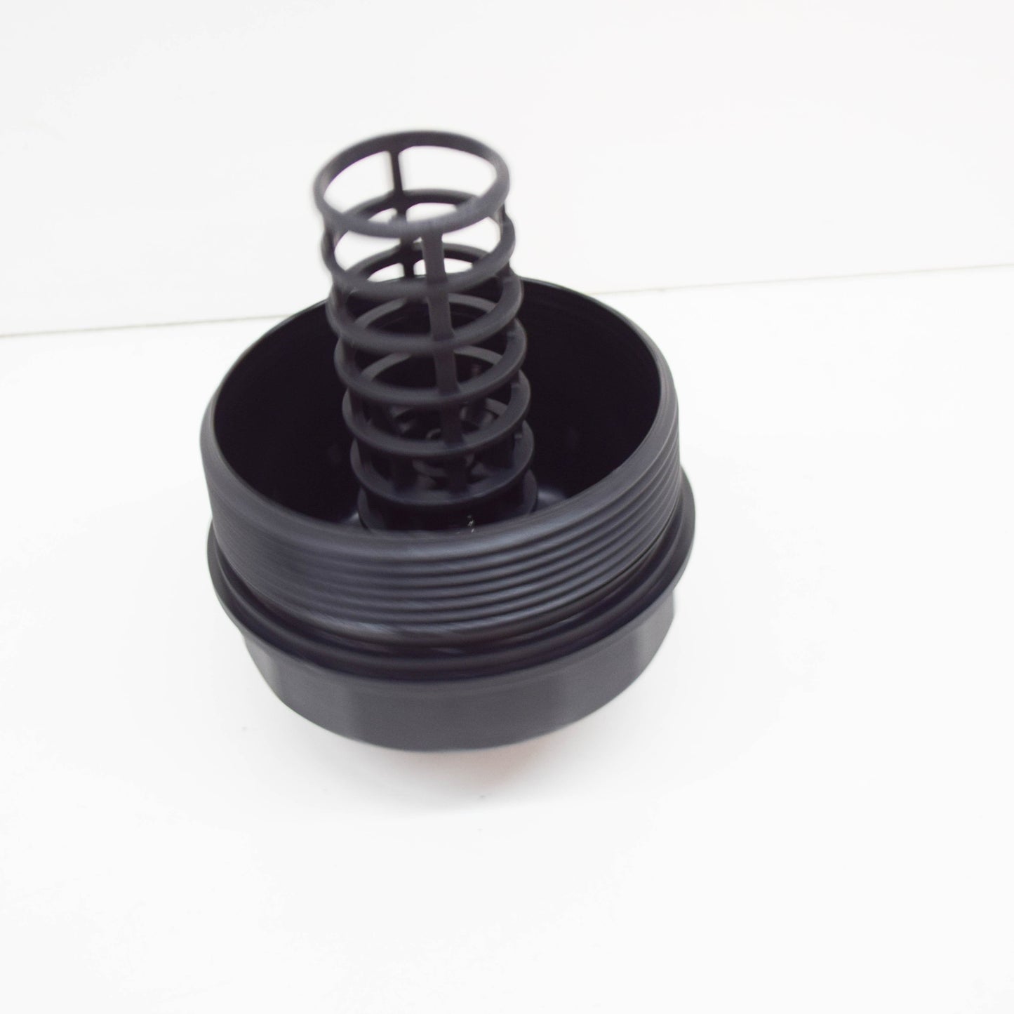 NEW VOLKSWAGEN PHAETON 3D OIL FILTER HOUSING CAP 021115433E ORIGINAL