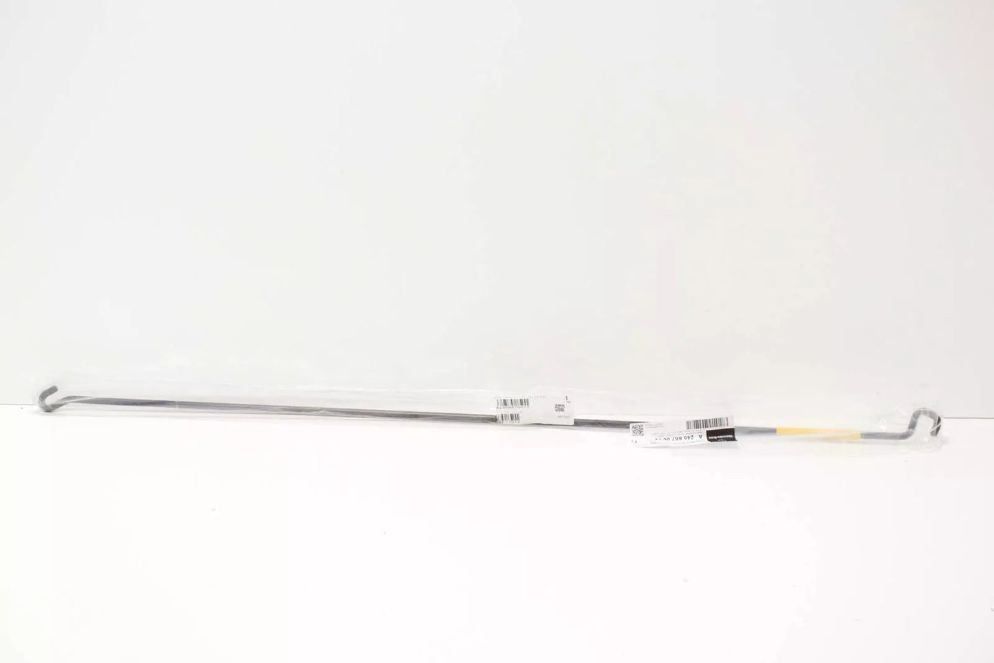 NEW MERCEDES BENZ B W246 FRONT BONNET HOOD SUPPORT A2468870072