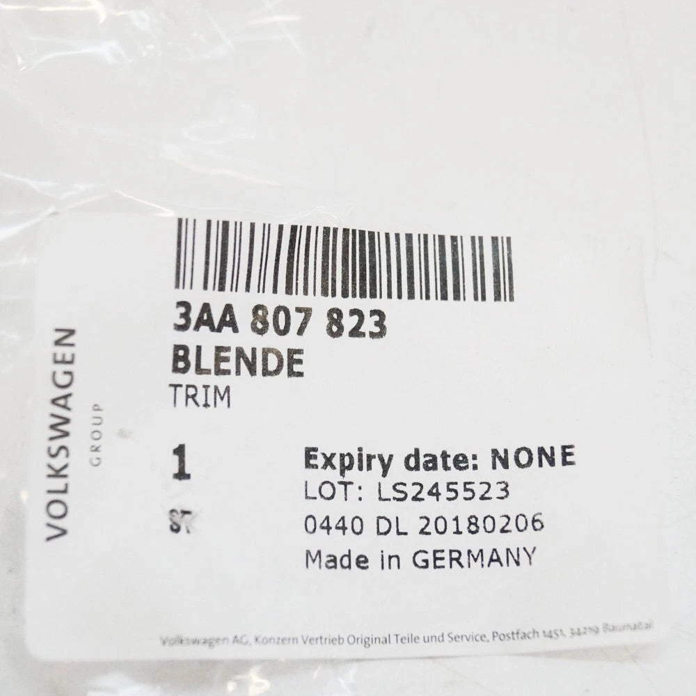 NEW VOLKSWAGEN PASSAT B7 FRONT LEFT WHEEL ARCH TRIM 3AA807823 2014 ORIGINAL