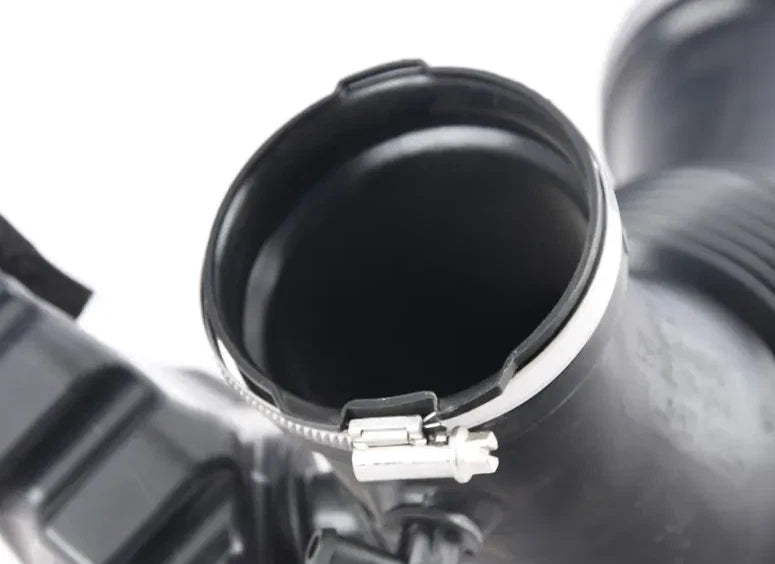 NEW AUDI A4 AVANT B8 ENGINE INTAKE THROTTLE BODY HOSE 06E129629H