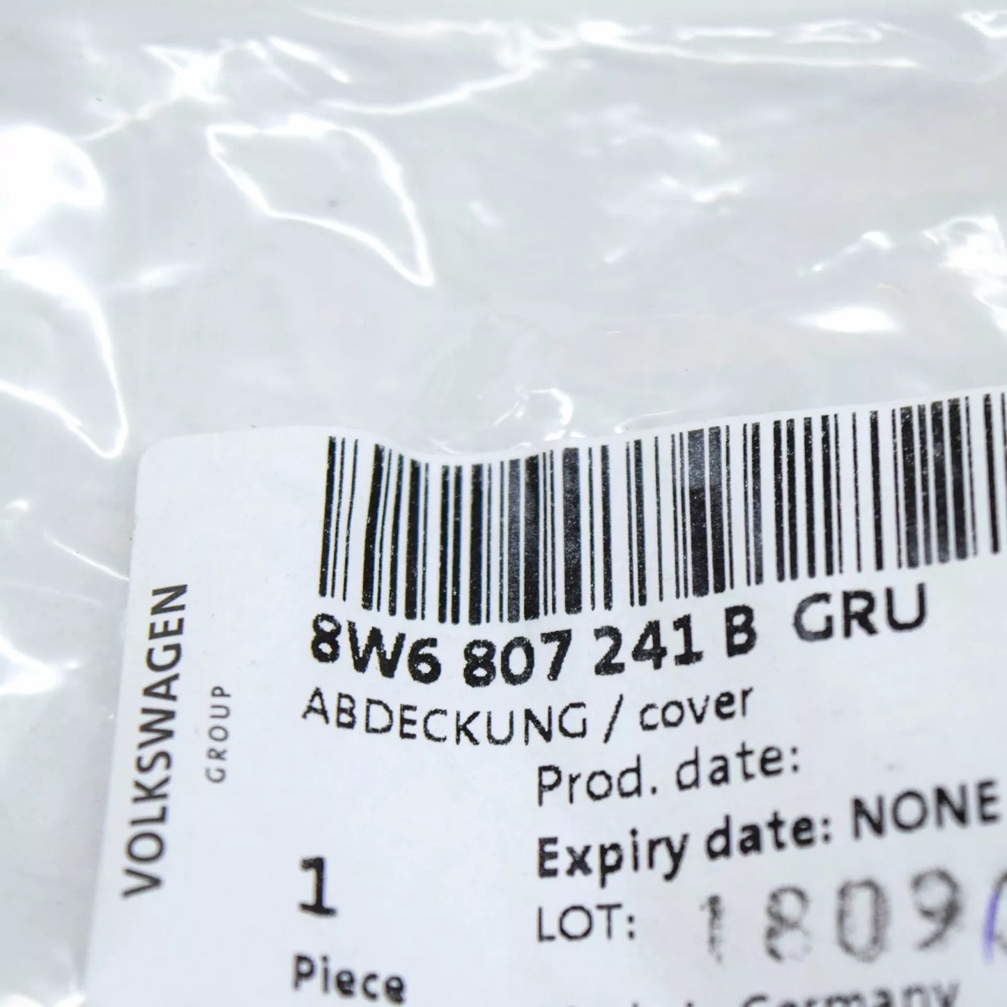 NEW AUDI A5 RS5 8W6 FRONT BUMPER TOW HOOK EYE CAP COVER 8W6807241BGRU