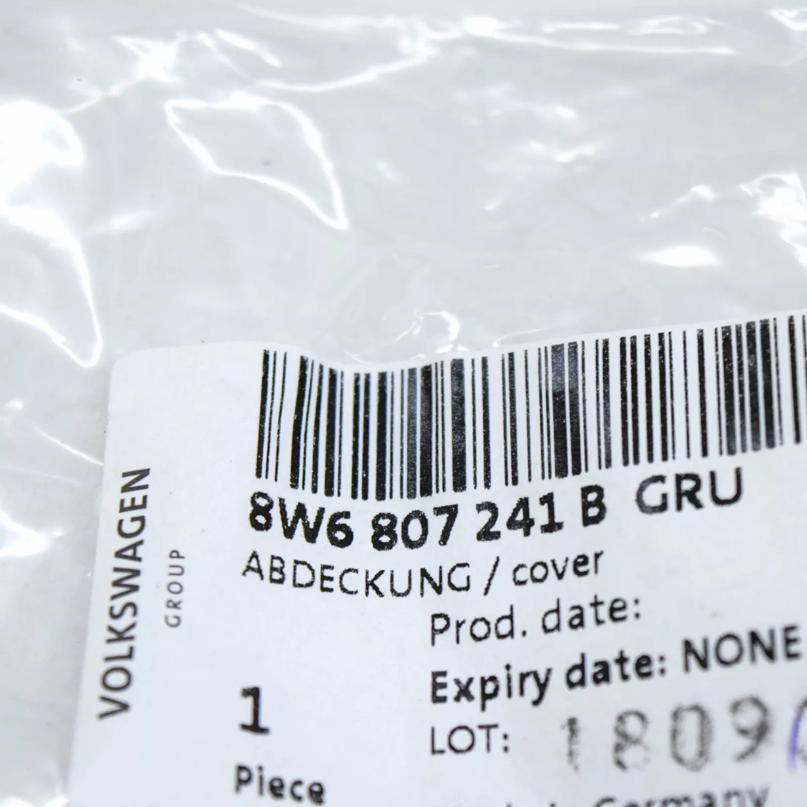 NEW AUDI A5 RS5 8W6 FRONT BUMPER TOW HOOK EYE CAP COVER 8W6807241BGRU