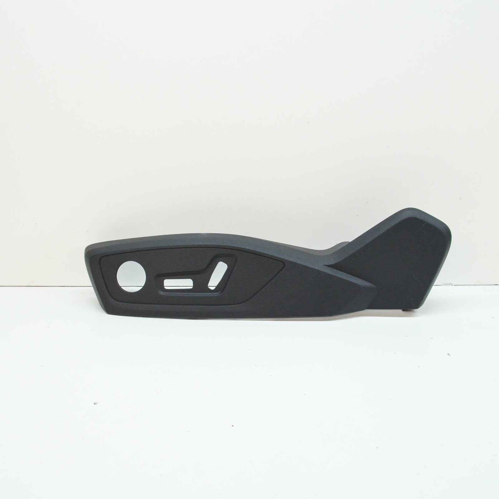 NEW AUDI A6 C8 FRONT LEFT OUTER SEAT FRAME TRIM PANEL 4K0881325BDS2 ORIGINAL