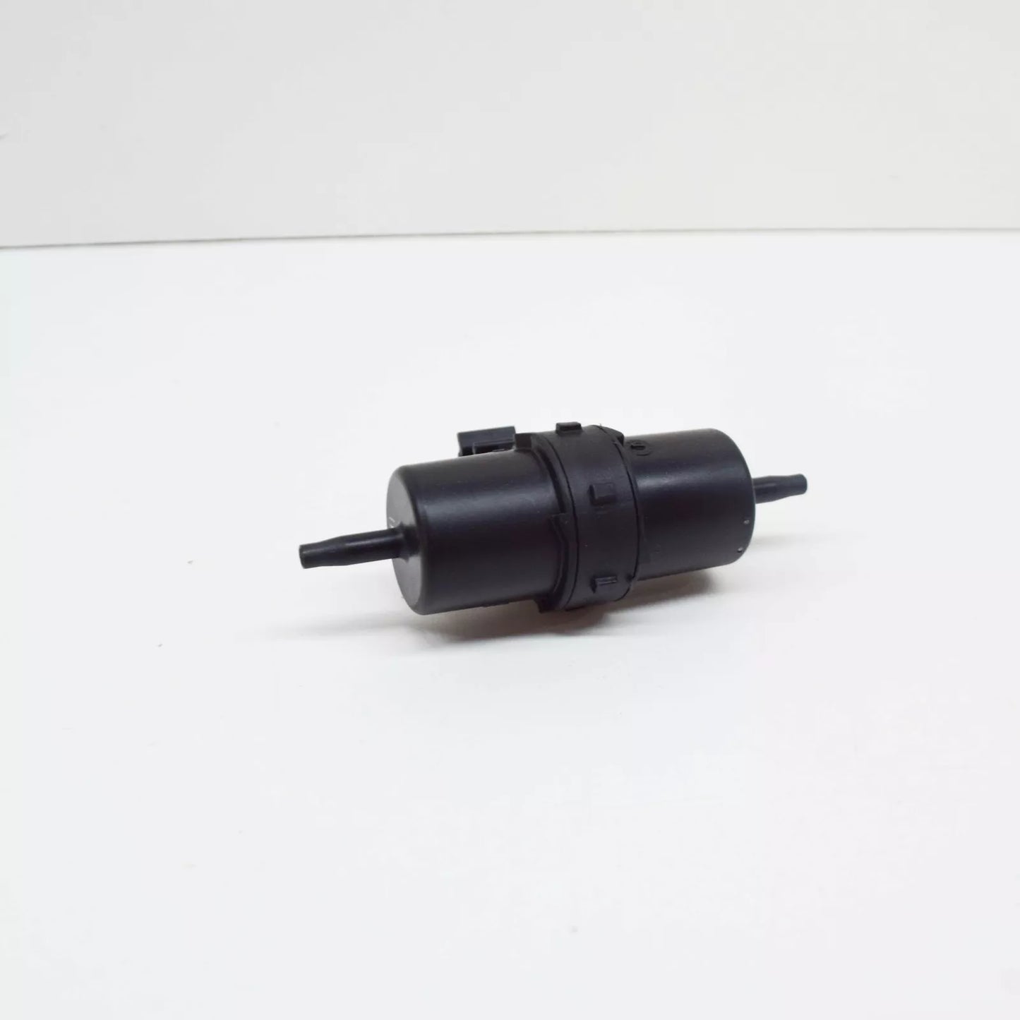 NEW VOLKSWAGEN TRANSPORTER T5 PULSATION DAMPER 7E0133277 ORIGINAL