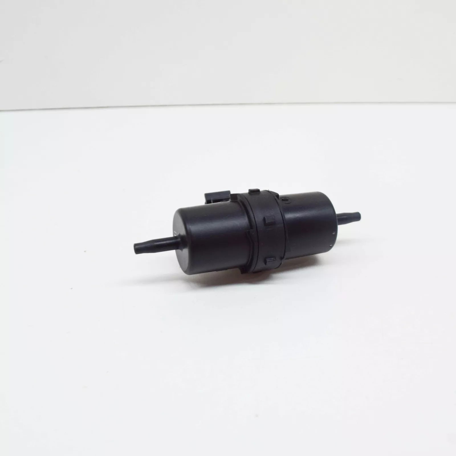 NEW VOLKSWAGEN TRANSPORTER T5 PULSATION DAMPER 7E0133277 ORIGINAL