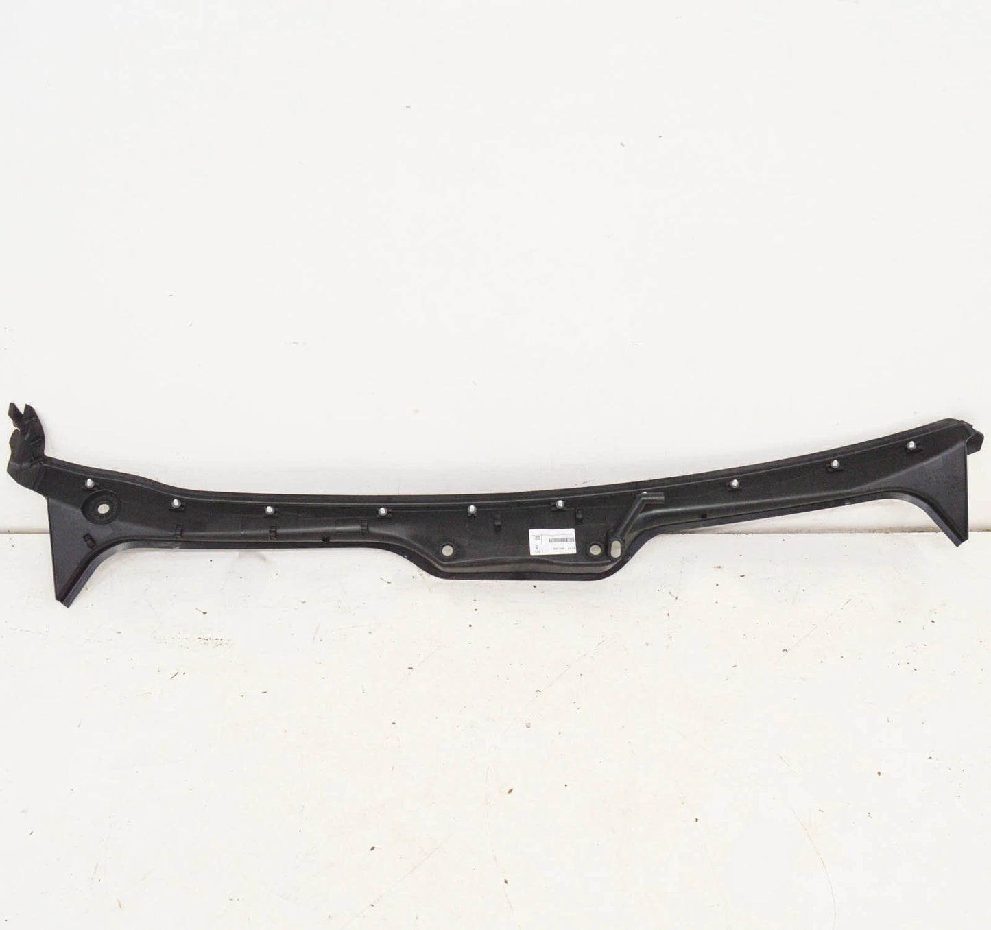 NEW BMW 7 E65 FRONT BUMPER WINDSCREEN COWL COVER 51717065284 ORIGINAL