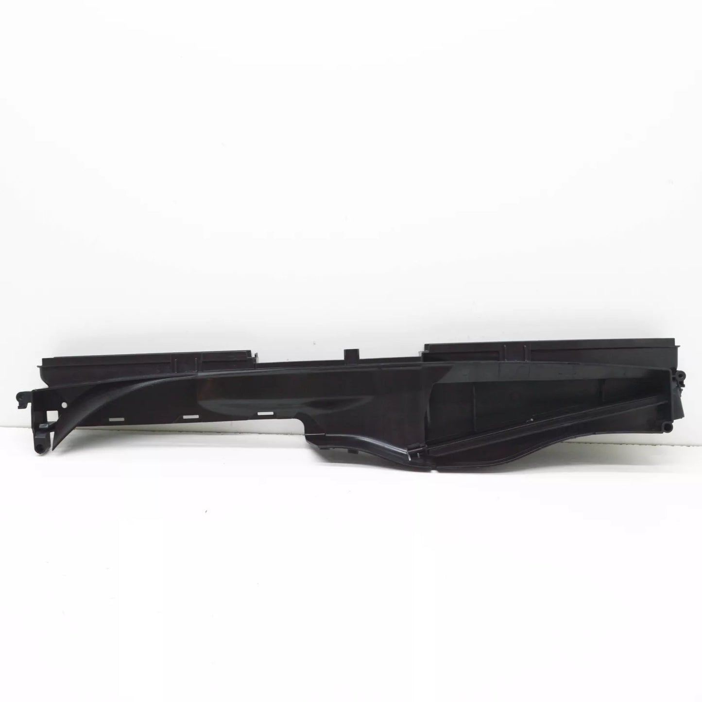 NEW VOLKSWAGEN TIGUAN 5N LOWER AIR GUIDE DUCT 5QM129254