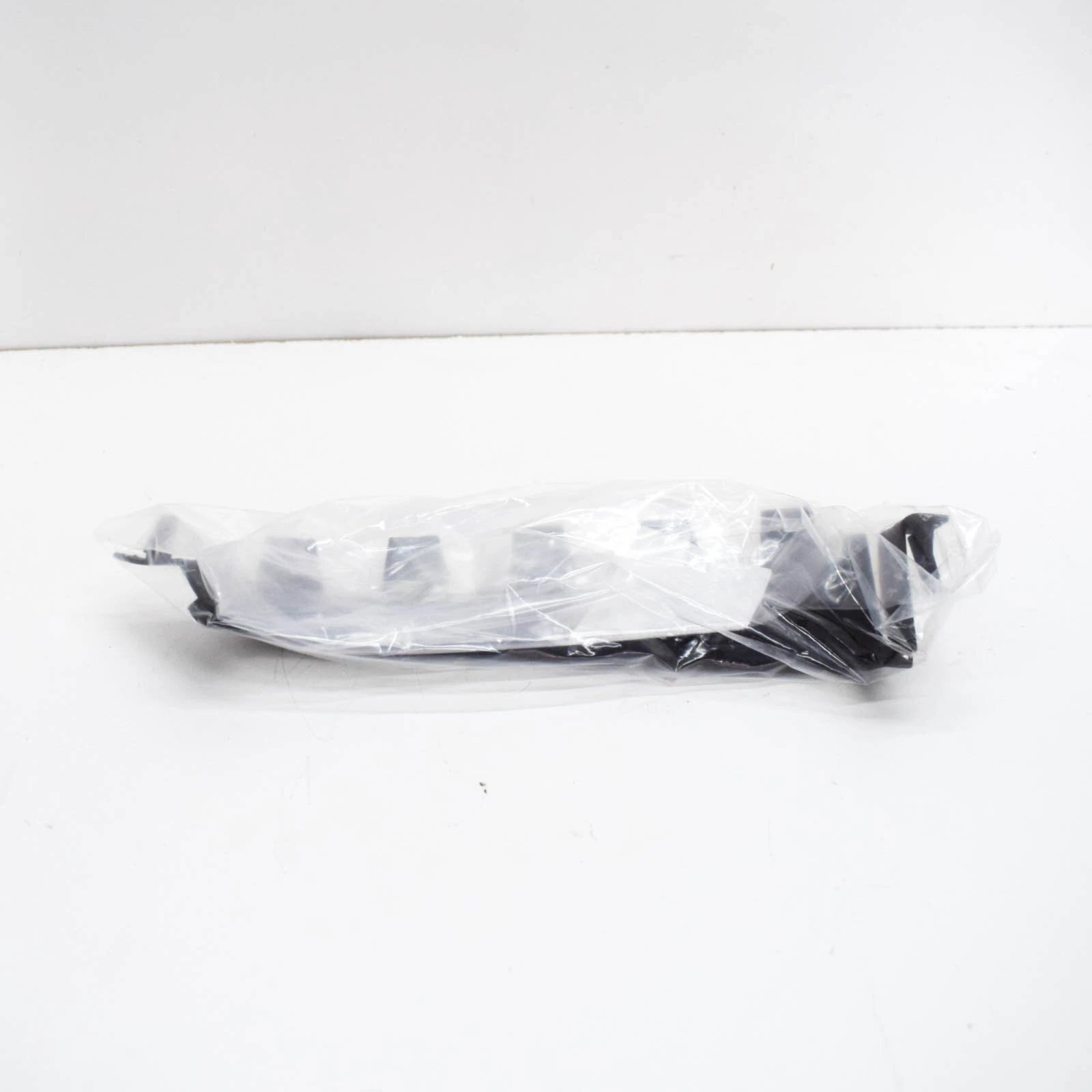 NEW BMW 1 CONVERTIBLE E88 OIL COOLER HEAT EXCHANGER 7536929 17217536929 ORIGINAL