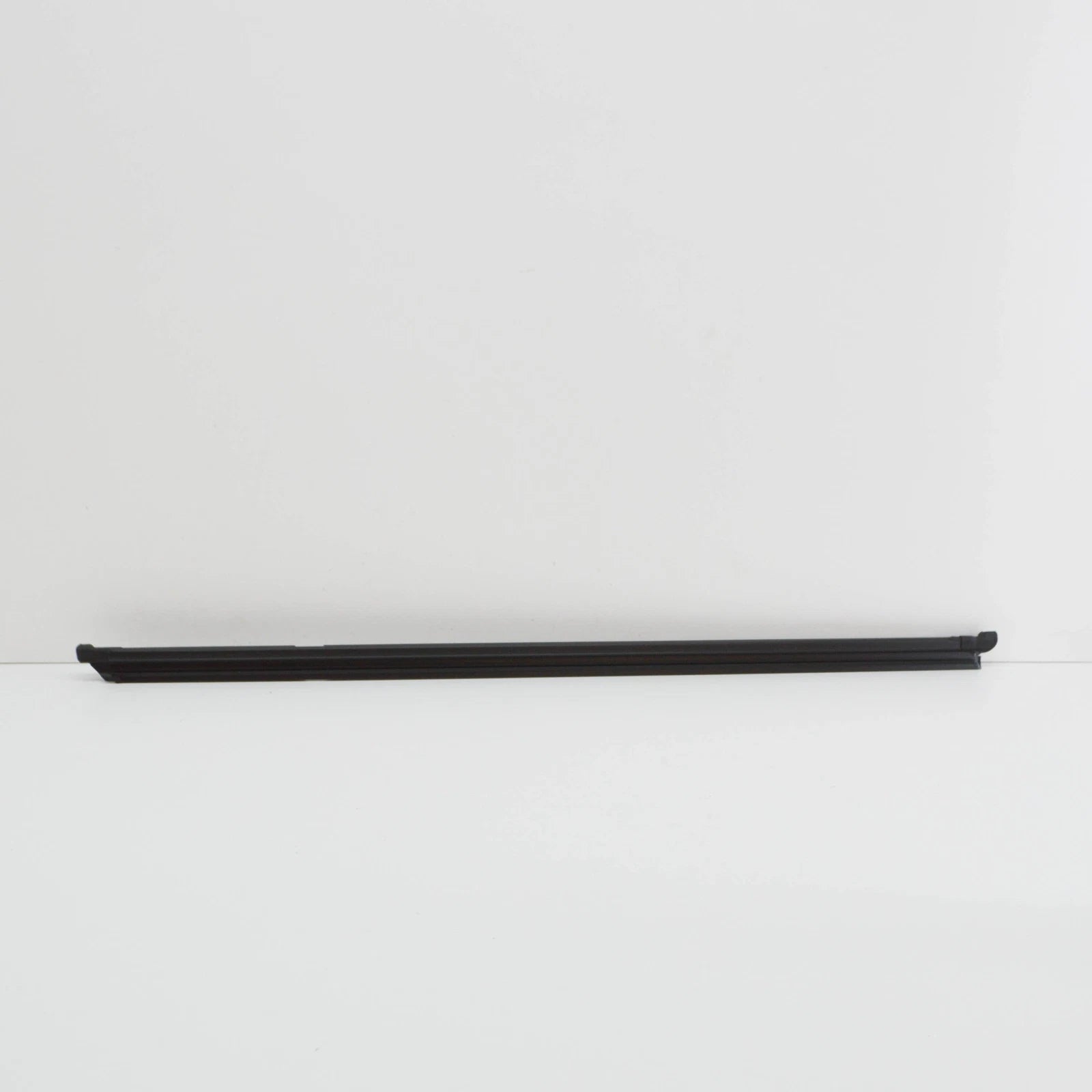 NEW VW GOLF VII 5G MK7 REAR LEFT INNER WINDOW APERTURE SEAL 5G6839479B ORIGINAL