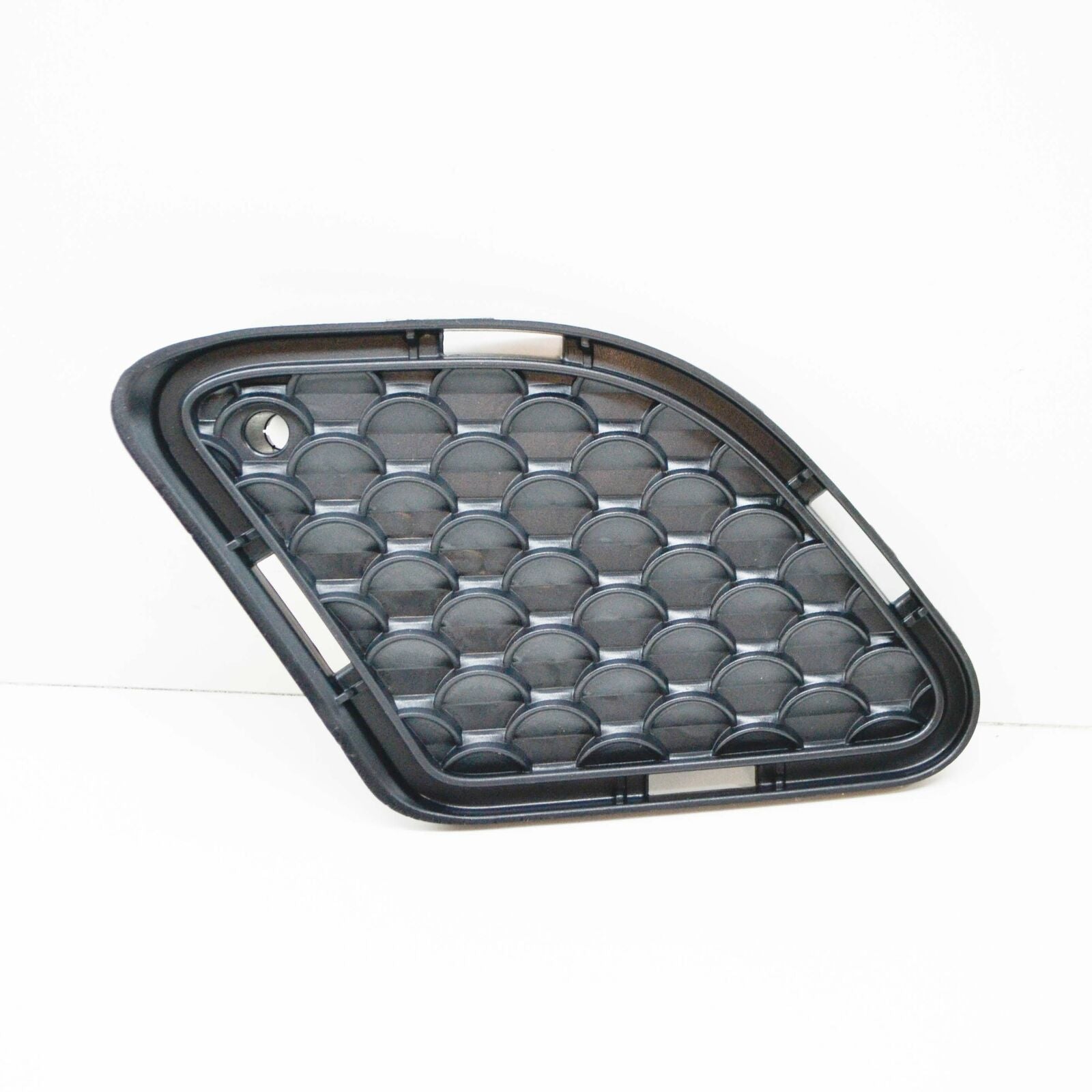 NEW MB C-CLASS W204 FRONT AMG BUMPER LOWER LEFT GRILLE A2048850553 2010 ORIGINAL