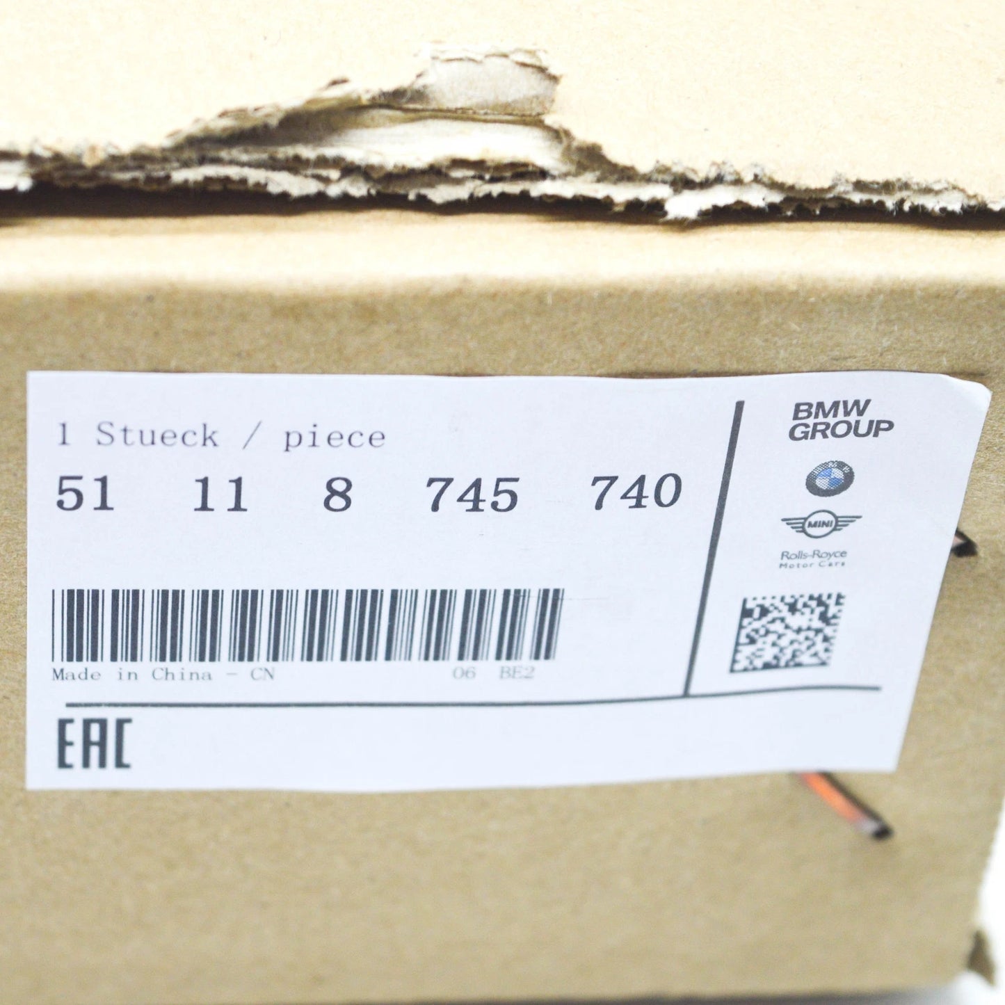 NEW BMW X7 G07 M FRONT BUMPER RIGHT FINISHER 51118745740 ORIGINAL