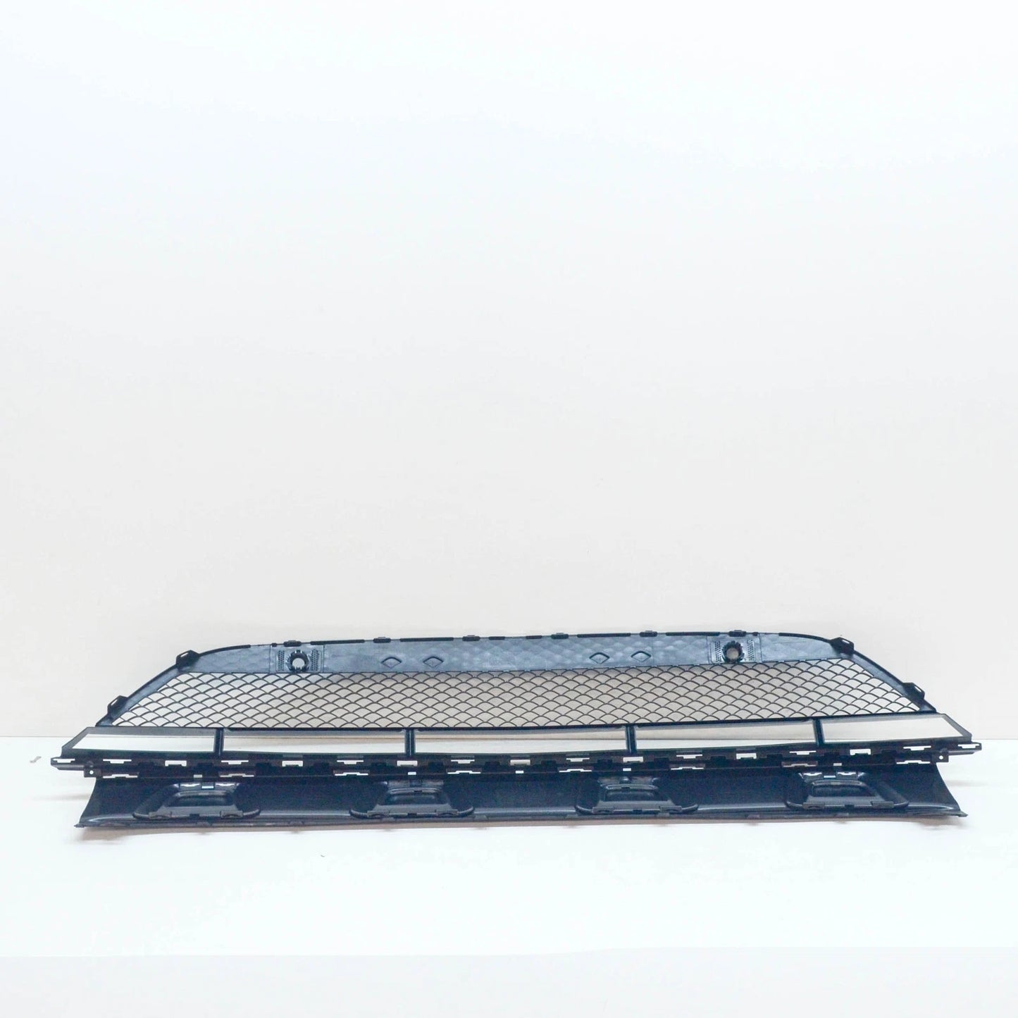 NEW MB GLC X253 AMG FRONT LOWER CENTER GRILLE A2538852400 ORIGINAL