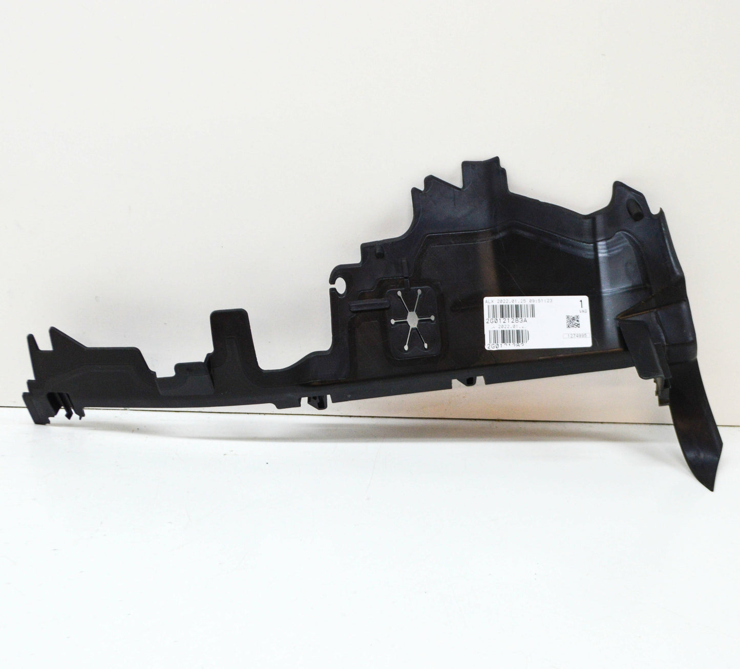 NEW VOLKSWAGEN POLO AW BZ LEFT RADIATOR AIR DUCT GUIDE 2G0121283A ORIGINAL