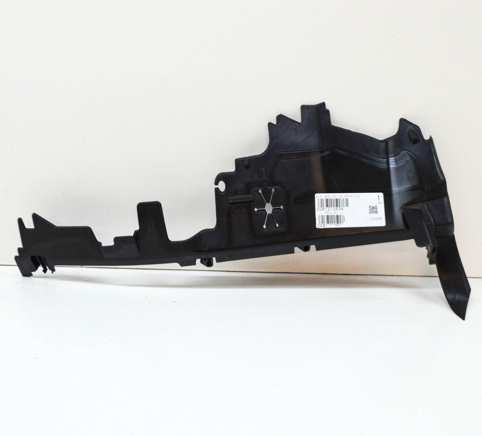 NEW VOLKSWAGEN POLO AW BZ LEFT RADIATOR AIR DUCT GUIDE 2G0121283A ORIGINAL