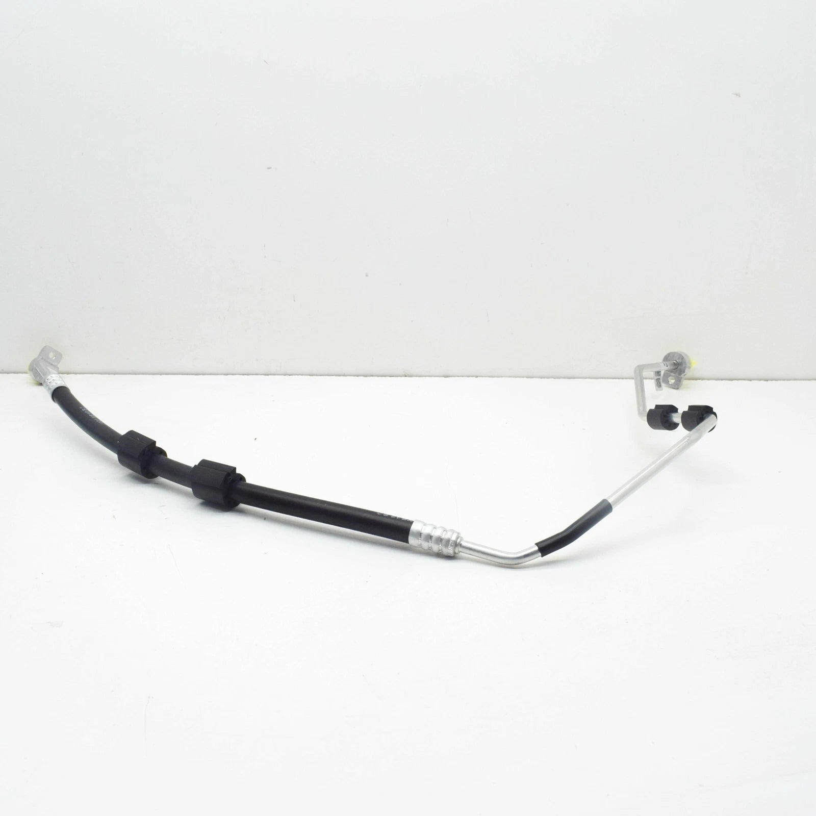 NEW VOLKSWAGEN TOUAREG CR A/C AIR CON REFRIGERANT HOSE LINE 4M0816741DB