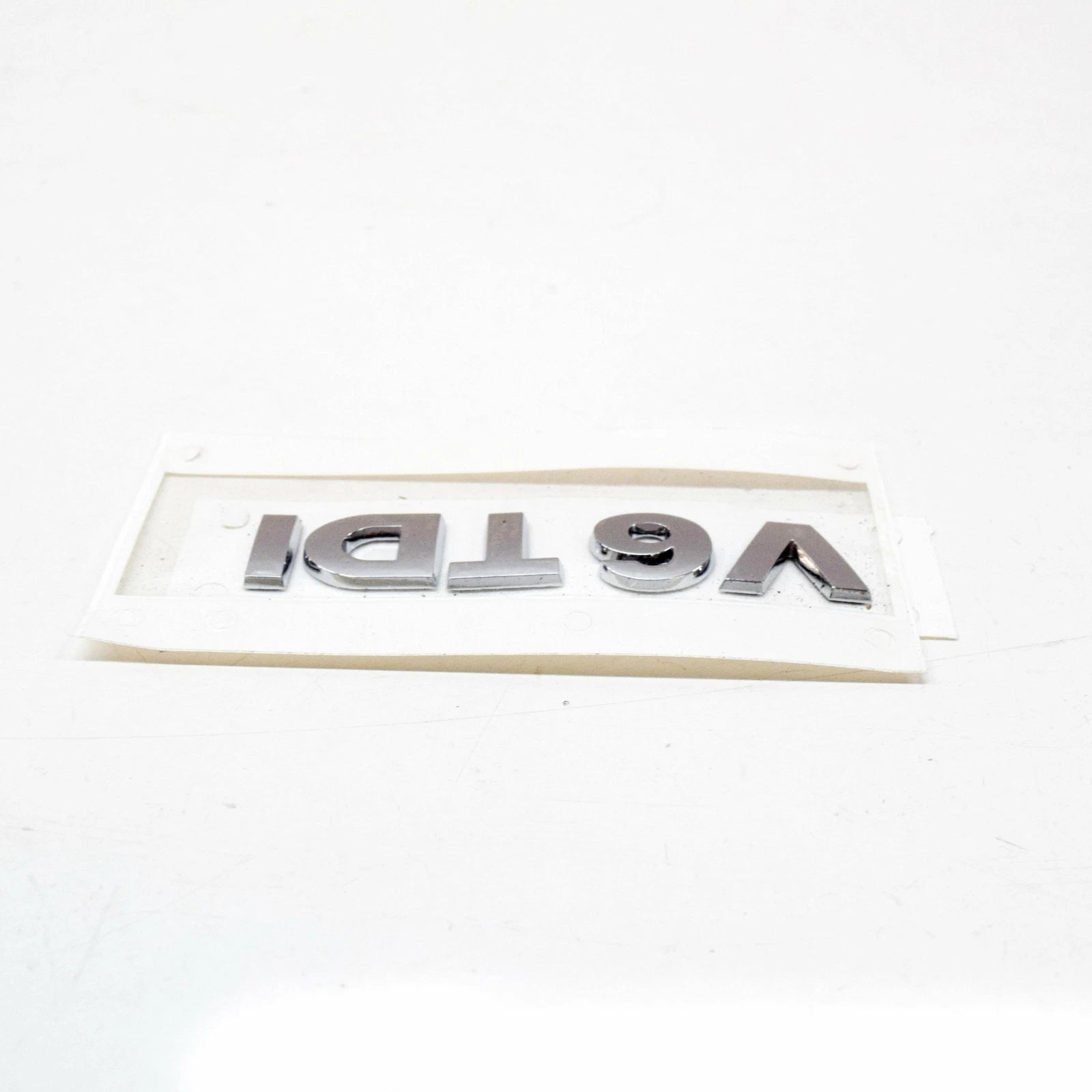 NEW VOLKSWAGEN PHAETON 3D REAR CHROME V6 TDI INSCRIPTION 3D0853675AT739 ORIGINAL