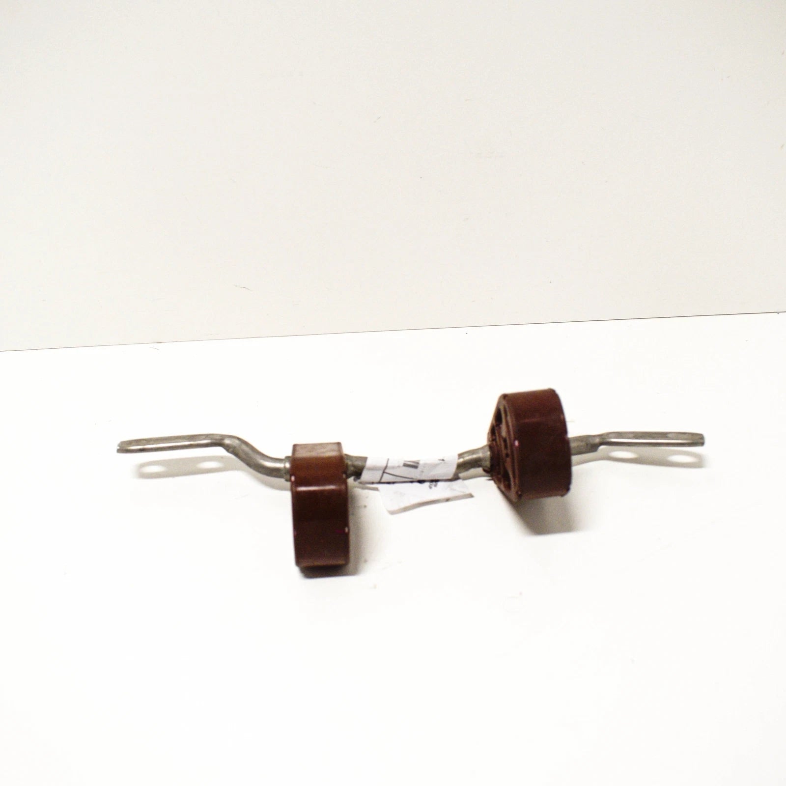 NEW BMW X3 E83 REAR EXHAUST MUFFLER BRACKET 3.0I 18303413461 ORIGINAL