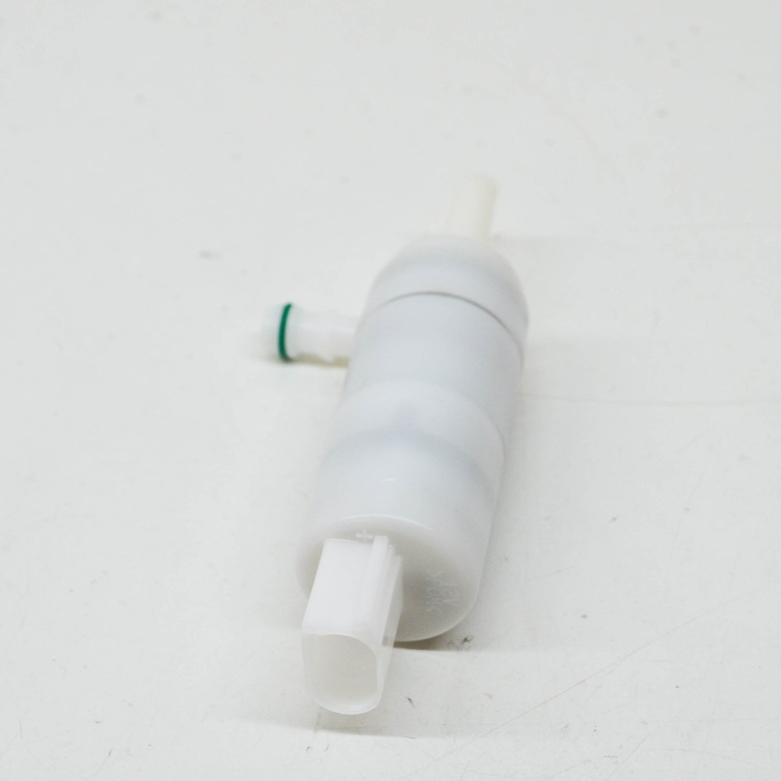 NEW MERCEDES-BENZ ML W163 HEADLAMP WASHER PUMP A2108691121 ORIGINAL