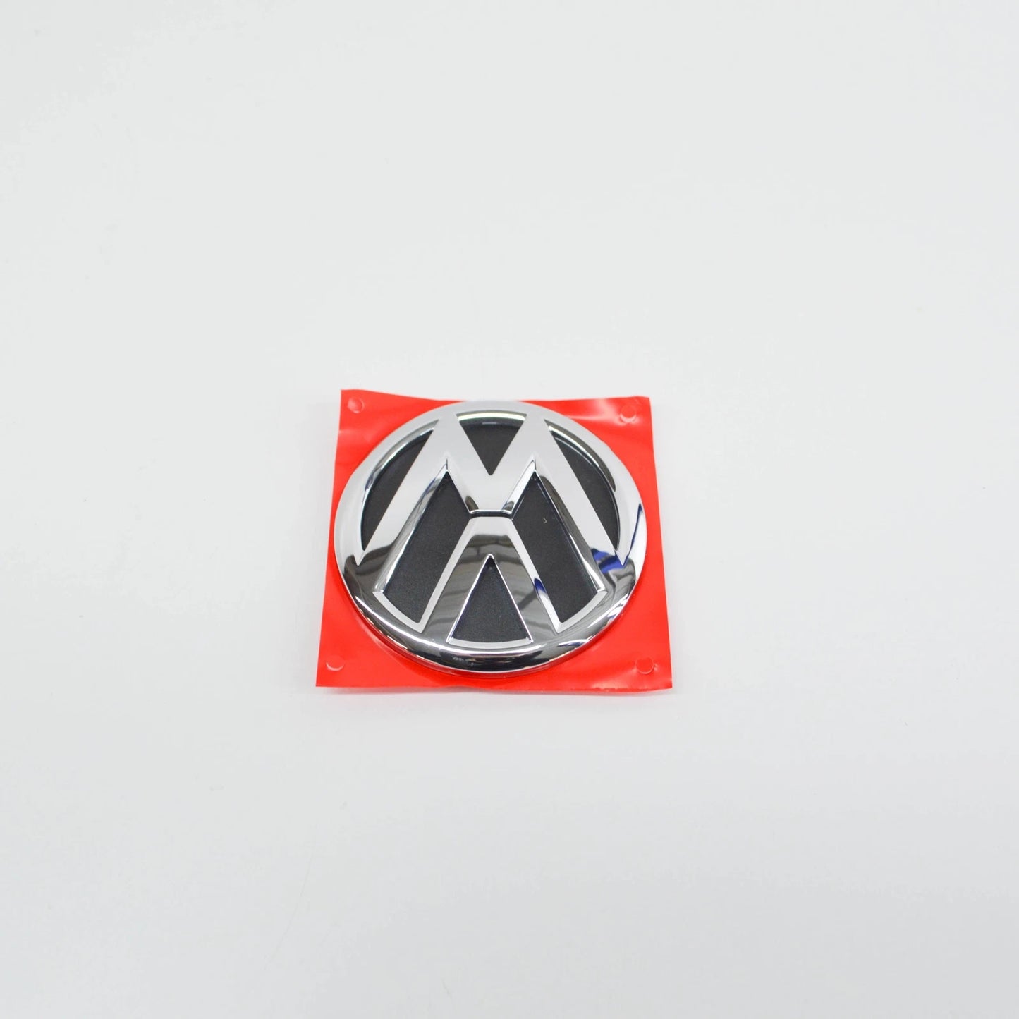 NEW VOLKSWAGEN JETTA MK6 REAR EMBLEM LOGO BADGE 1K9853630AULM ORIGINAL