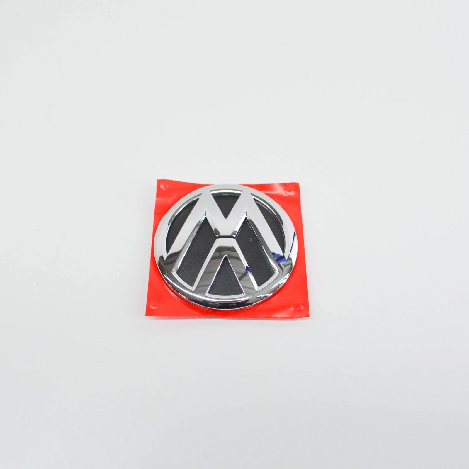 NEW VOLKSWAGEN JETTA MK6 REAR EMBLEM LOGO BADGE 1K9853630AULM ORIGINAL