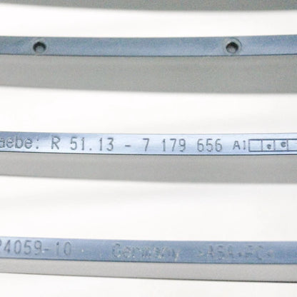 NEW BMW 1 SERIES E87 FRONT BUMPER GRILLE RIGHT SIDE 51137179656 7179656 ORIGINAL